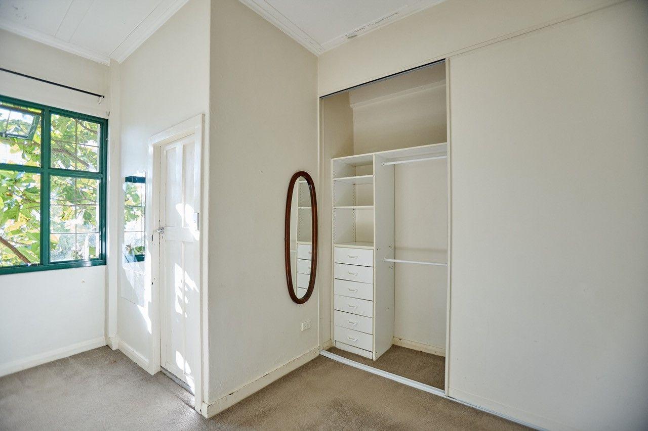 LIGHT AND LEAFY OUTLOOK!