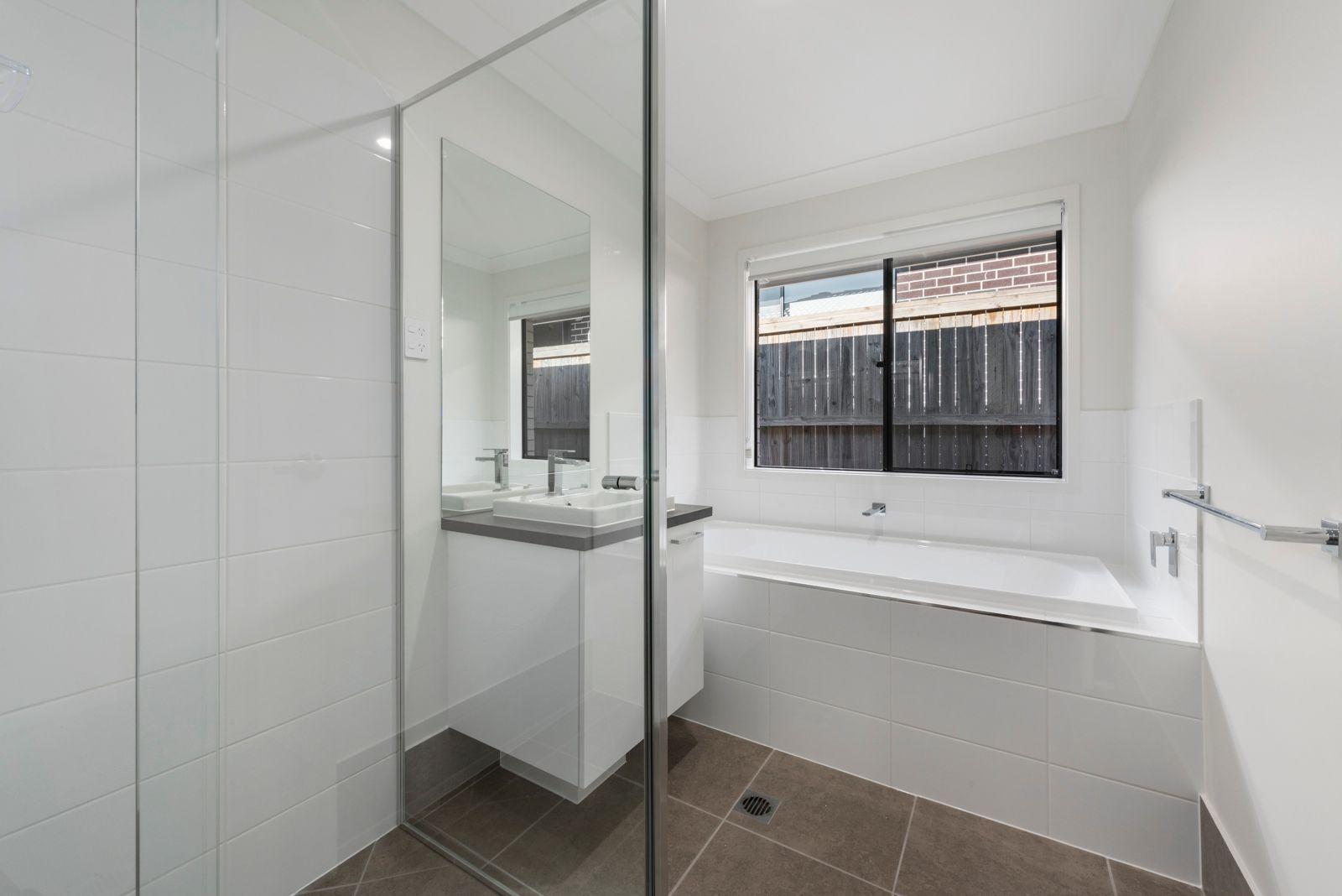 House for Rent: Yarrabilba, QLD 4207, QLD, 4207