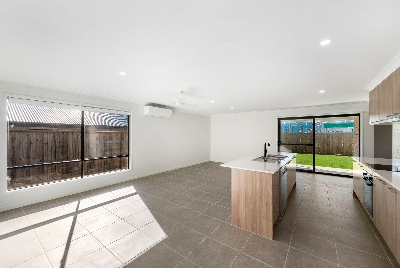 House for Rent: Yarrabilba, QLD 4207, QLD, 4207