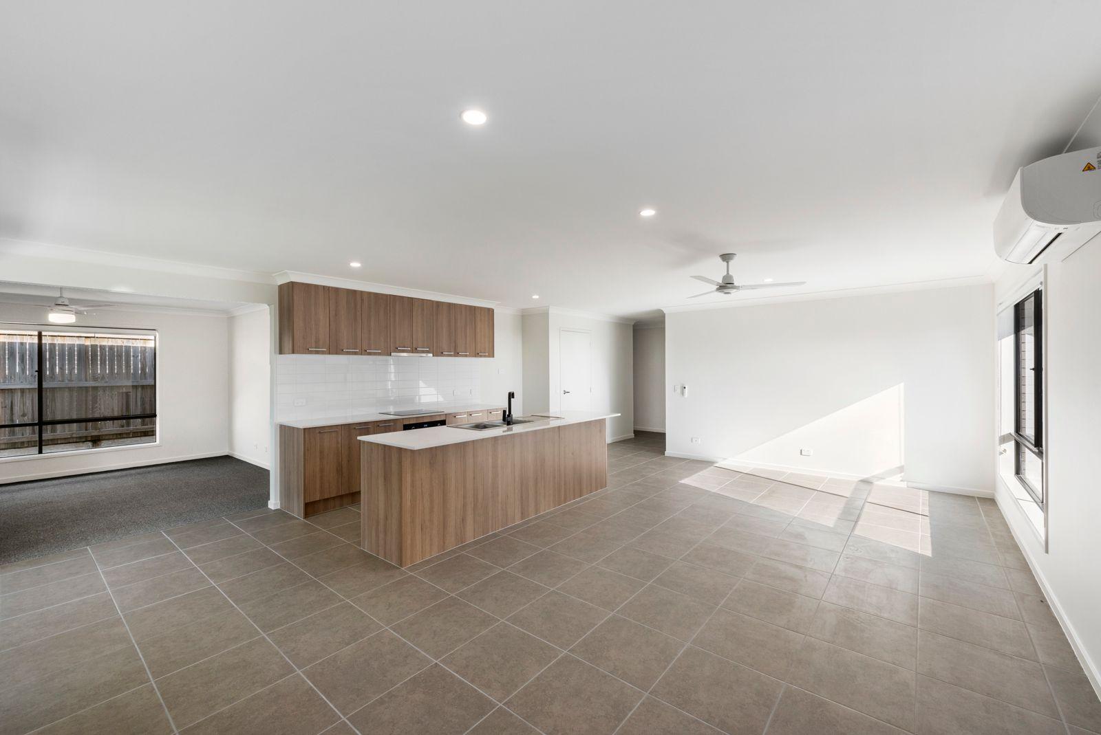 House for Rent: Yarrabilba, QLD 4207, QLD, 4207