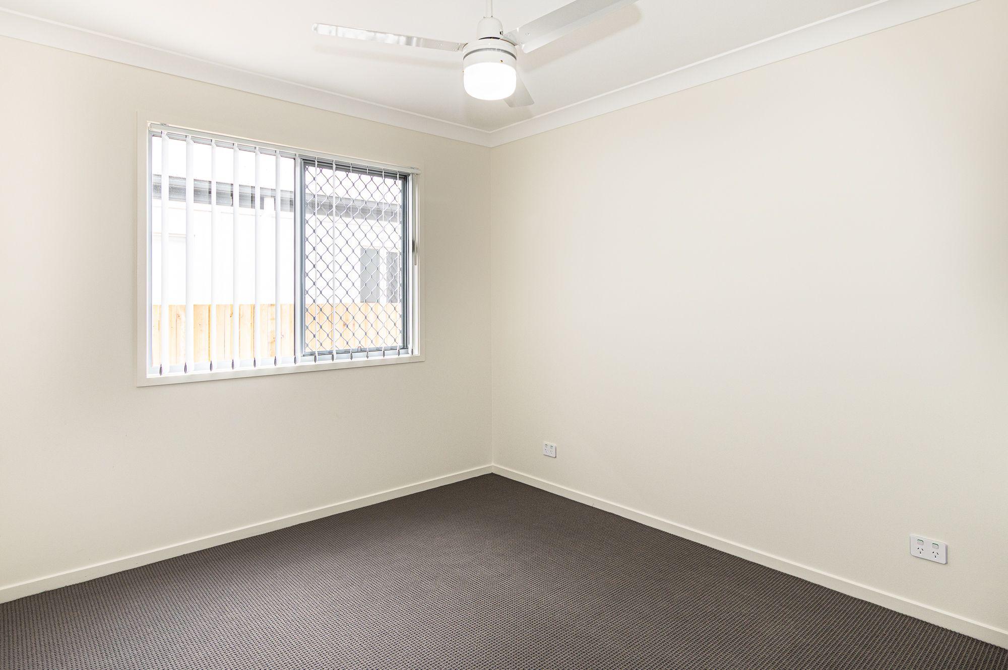 DuplexSemi-detached for Rent: Redbank Plains, QLD 4301, QLD, 4301