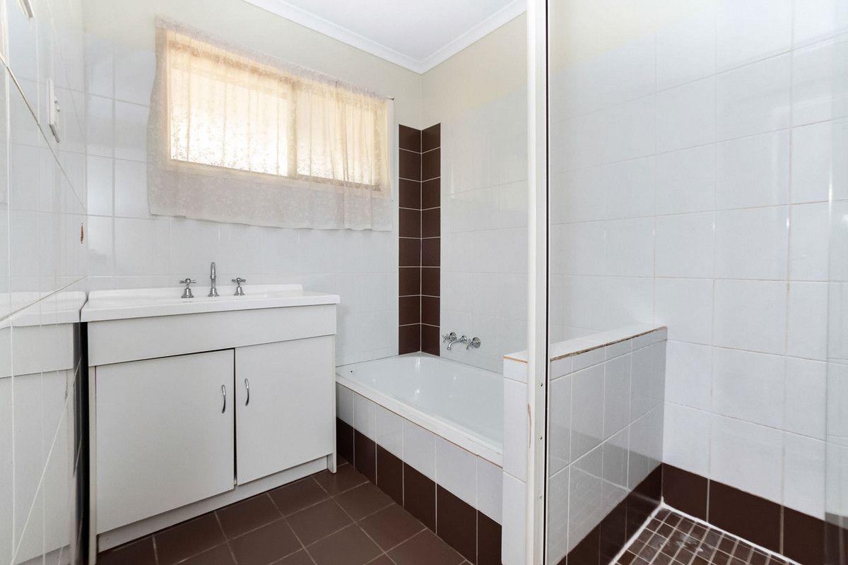 House for Rent: Boyne Island, QLD 4680, QLD, 4680