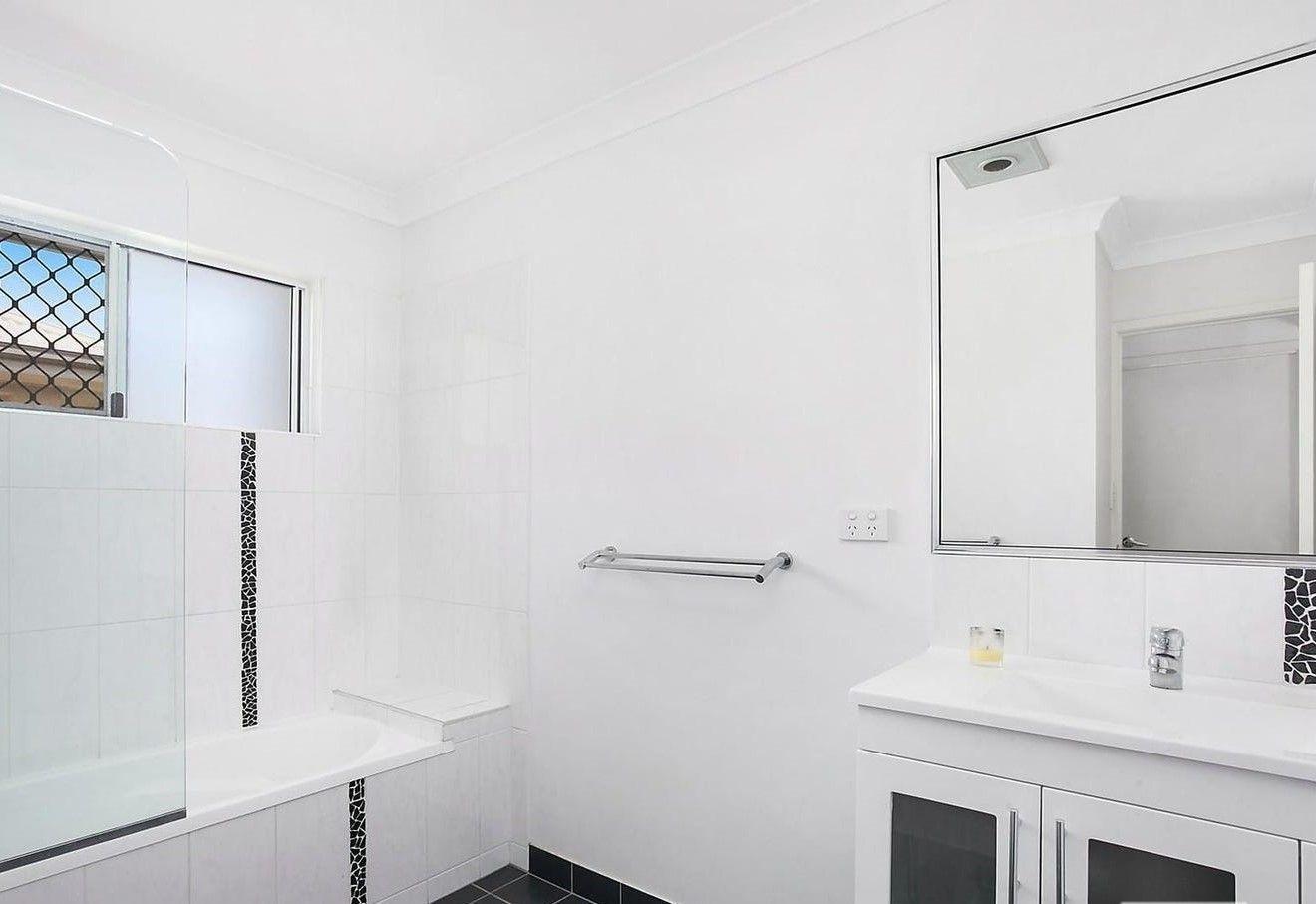 House for Rent: Mount Louisa, QLD 4814, QLD, 4814