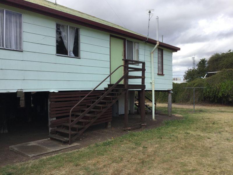 Prop-GPT: Unit: QLD Warwick, QLD 4370 Home For Rent