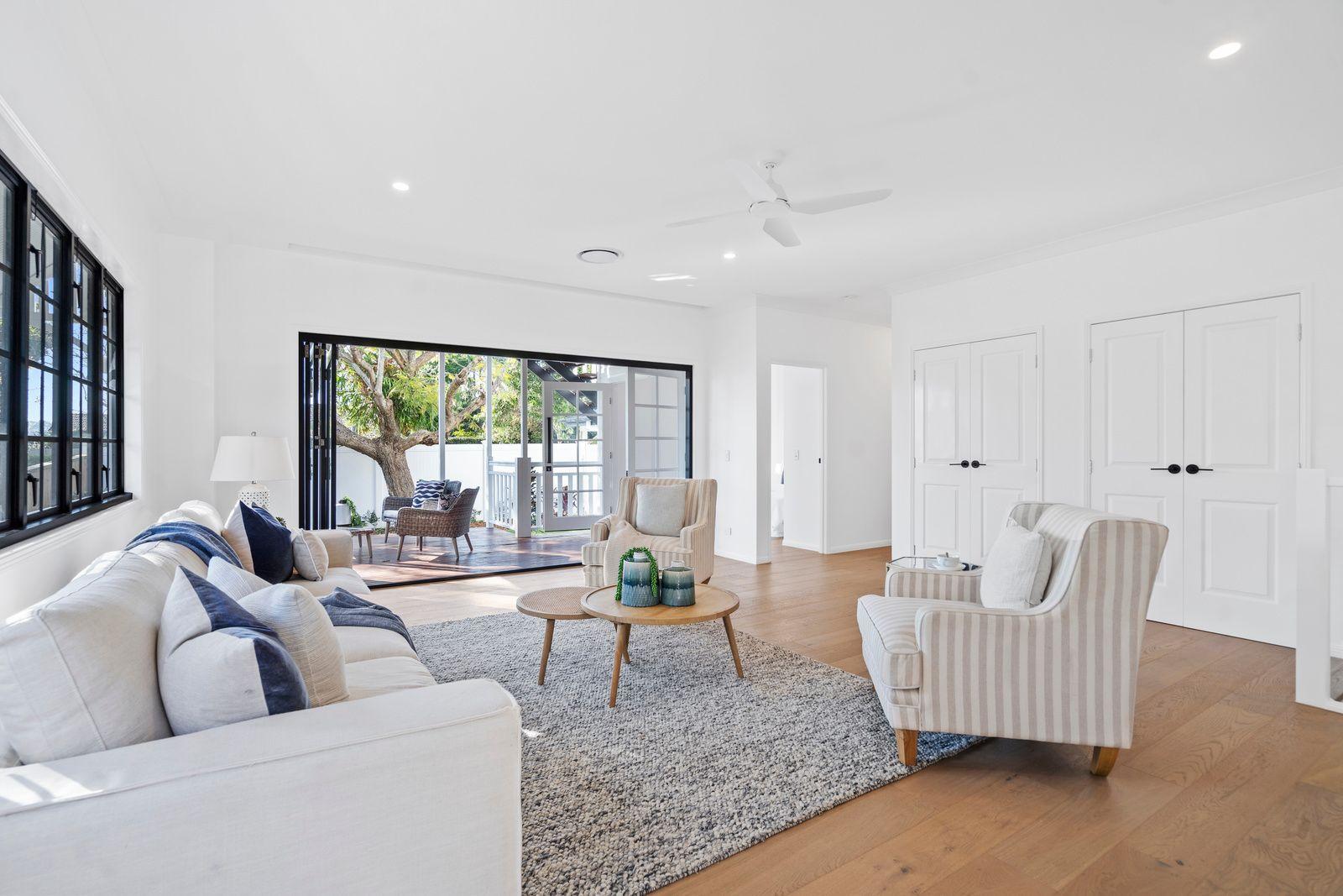 Townhouse for Rent: Coorparoo, QLD 4151, QLD, 4151