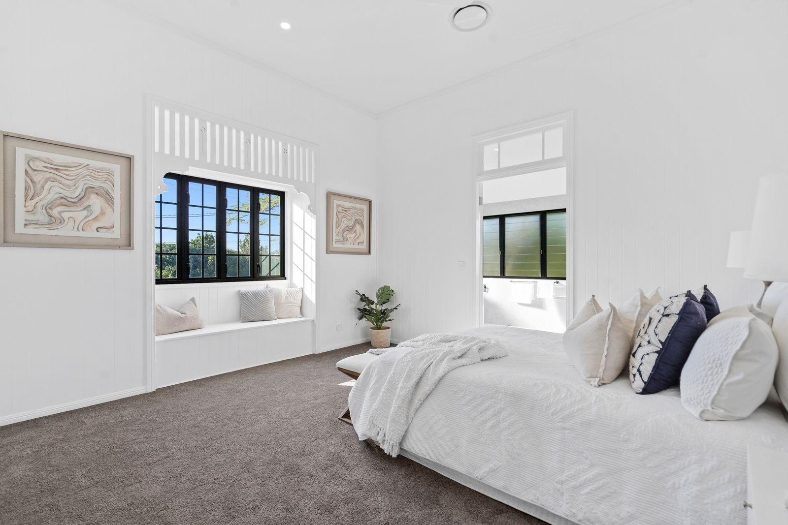 Townhouse for Rent: Coorparoo, QLD 4151, QLD, 4151