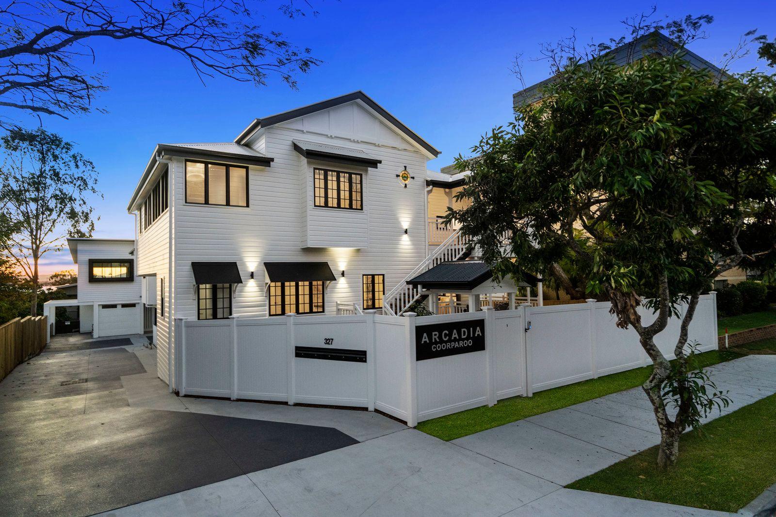 Townhouse for Rent: Coorparoo, QLD 4151, QLD, 4151