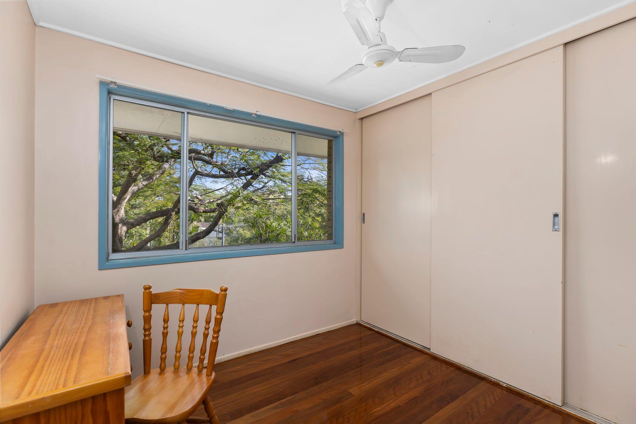 Outdoor Oasis & Dual Living Opportunity