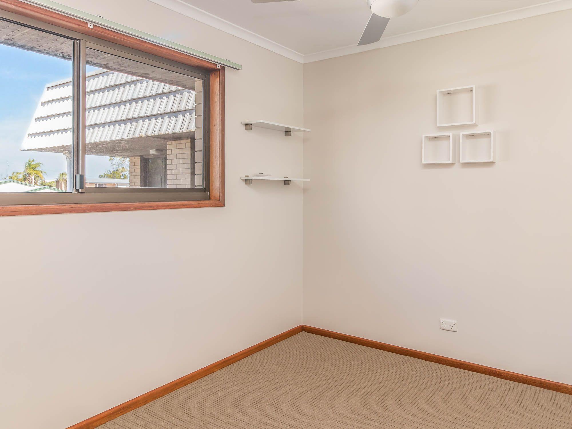 Unit for Rent: Urangan, QLD 4655, QLD, 4655