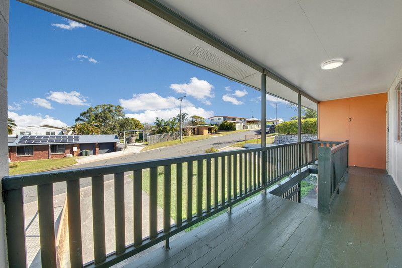 COZY 2-BEDROOM UNIT WITH RUMPUS ROOM