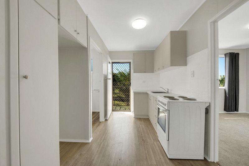 COZY 2-BEDROOM UNIT WITH RUMPUS ROOM