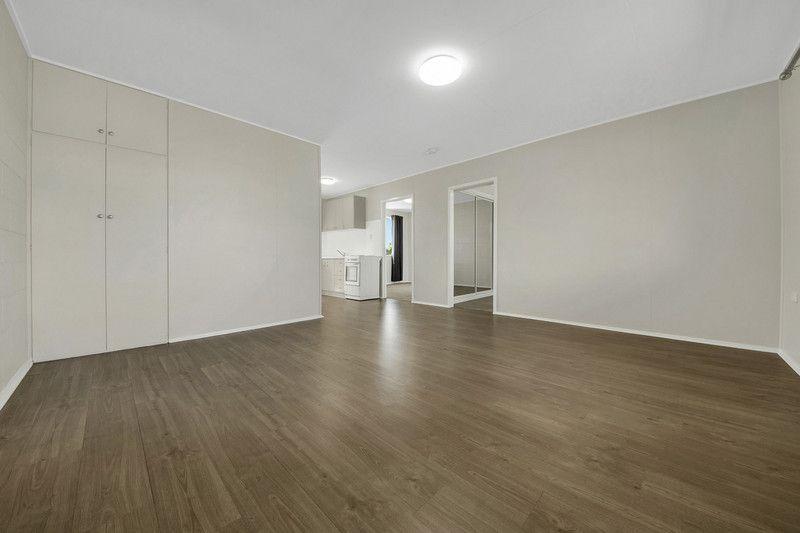 COZY 2-BEDROOM UNIT WITH RUMPUS ROOM