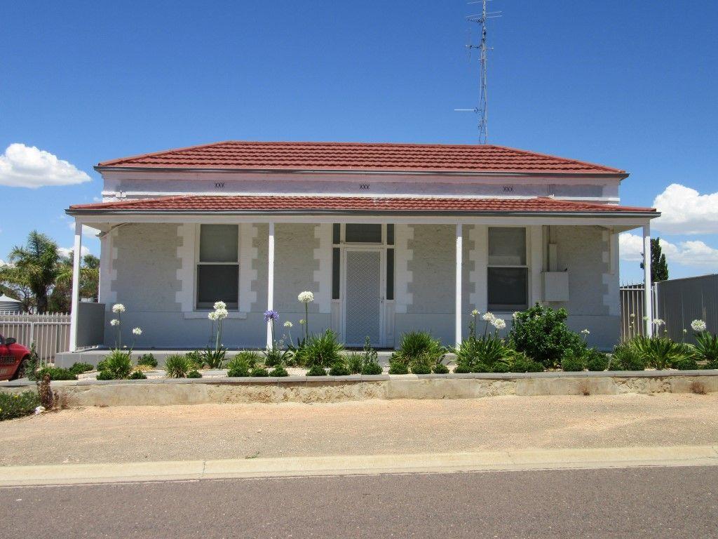 Prop-GPT: House: SA Wallaroo, SA 5556 Home For Rent
