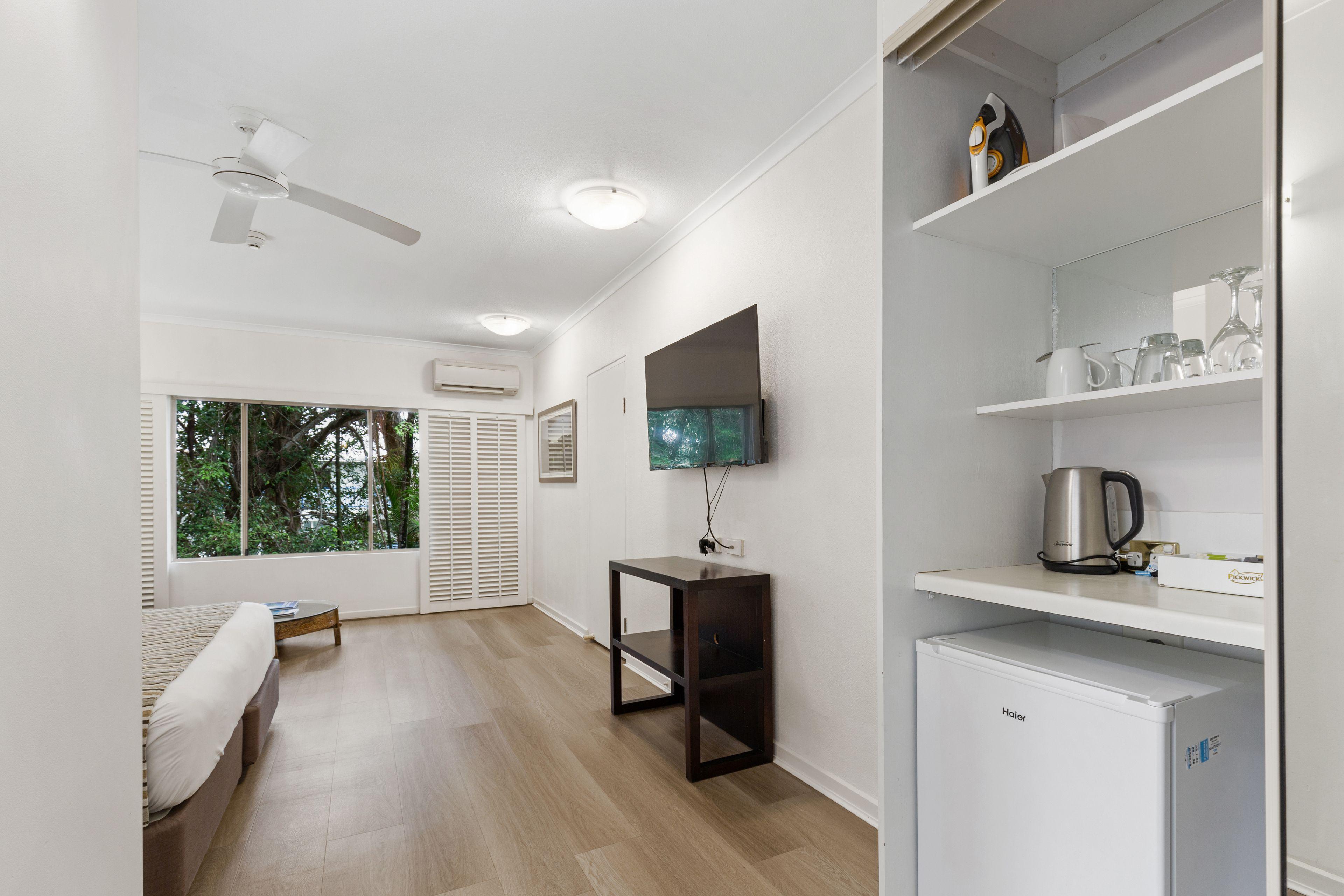 Apartment for Rent: Port Douglas, QLD 4877, QLD, 4877