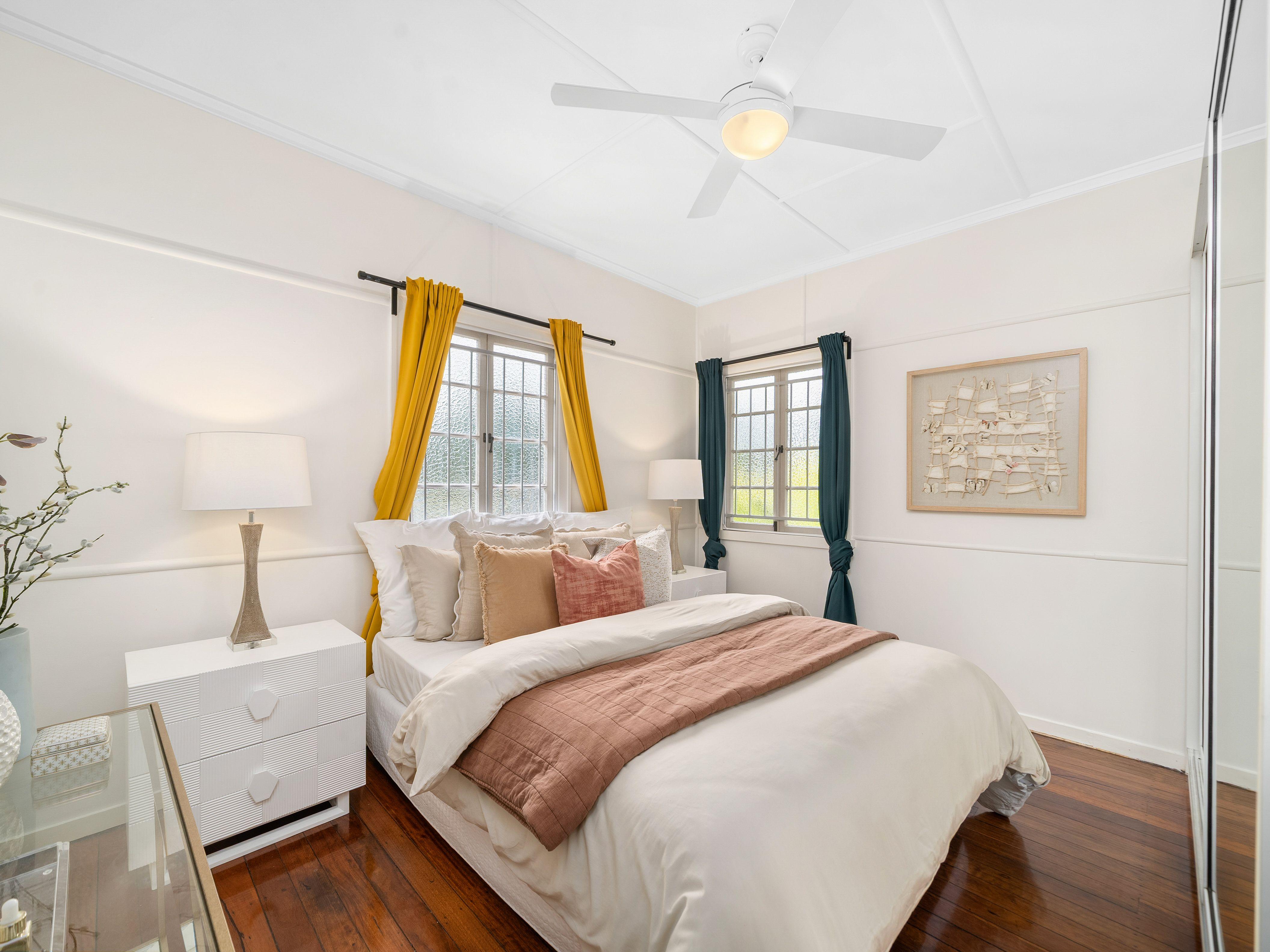 Charming 3-Bedroom Cottage with Modern Designer Kitchen, Air Conditioning, and More!