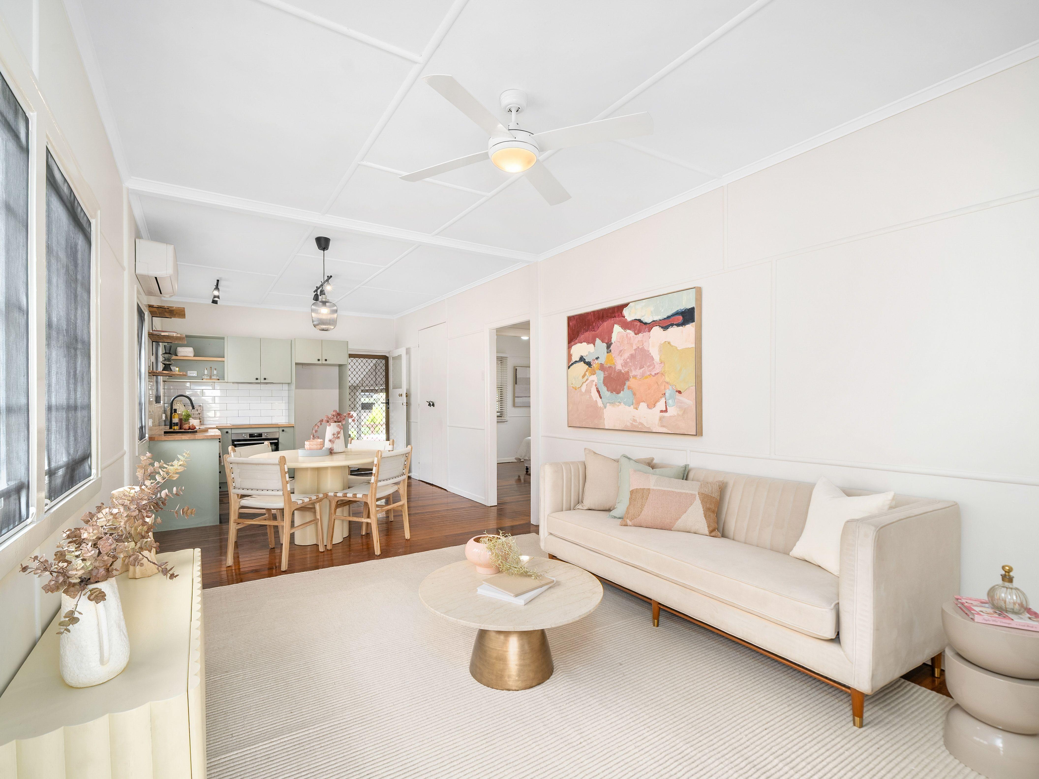 Charming 3-Bedroom Cottage with Modern Designer Kitchen, Air Conditioning, and More!