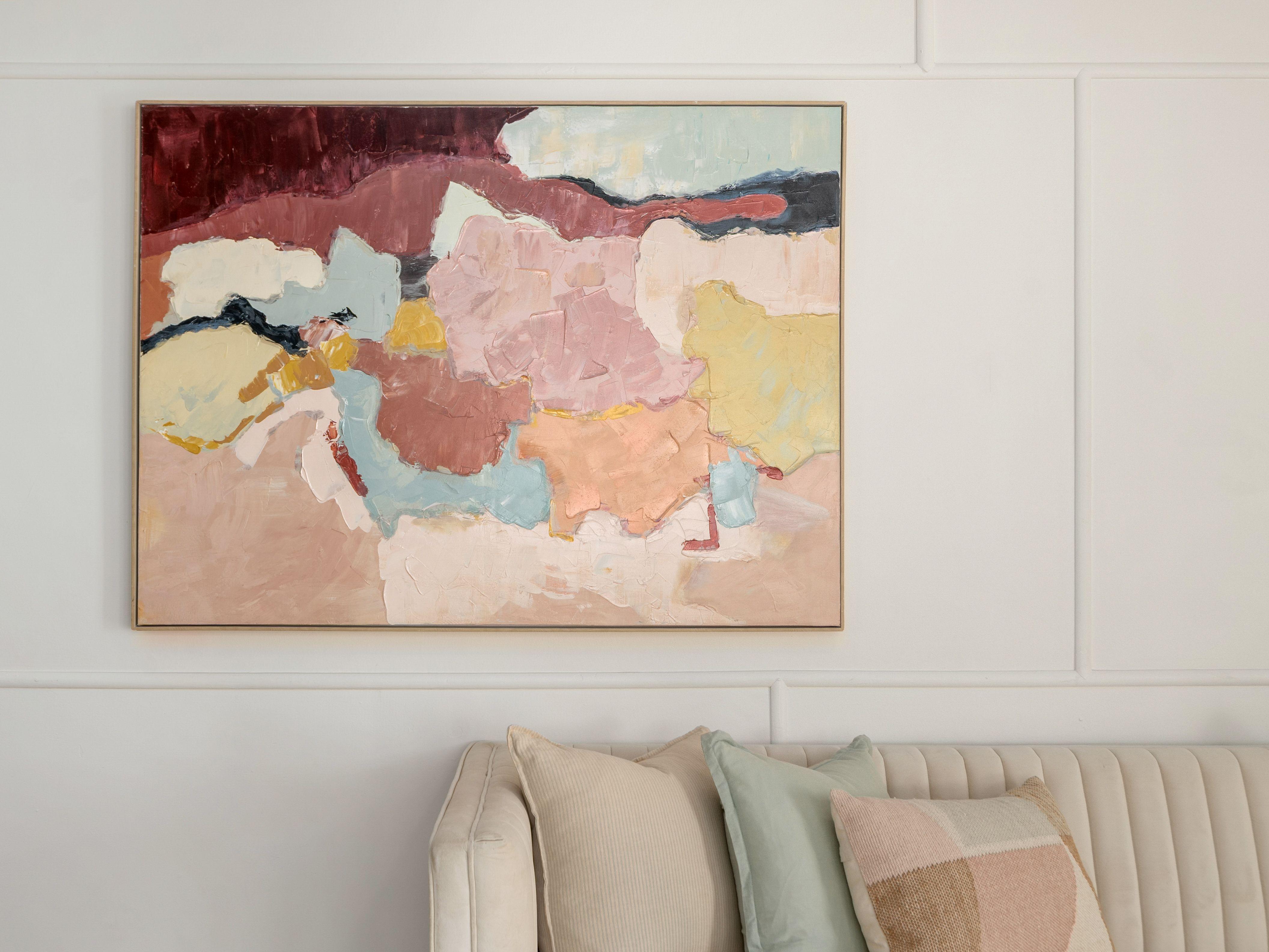 Charming 3-Bedroom Cottage with Modern Designer Kitchen, Air Conditioning, and More!