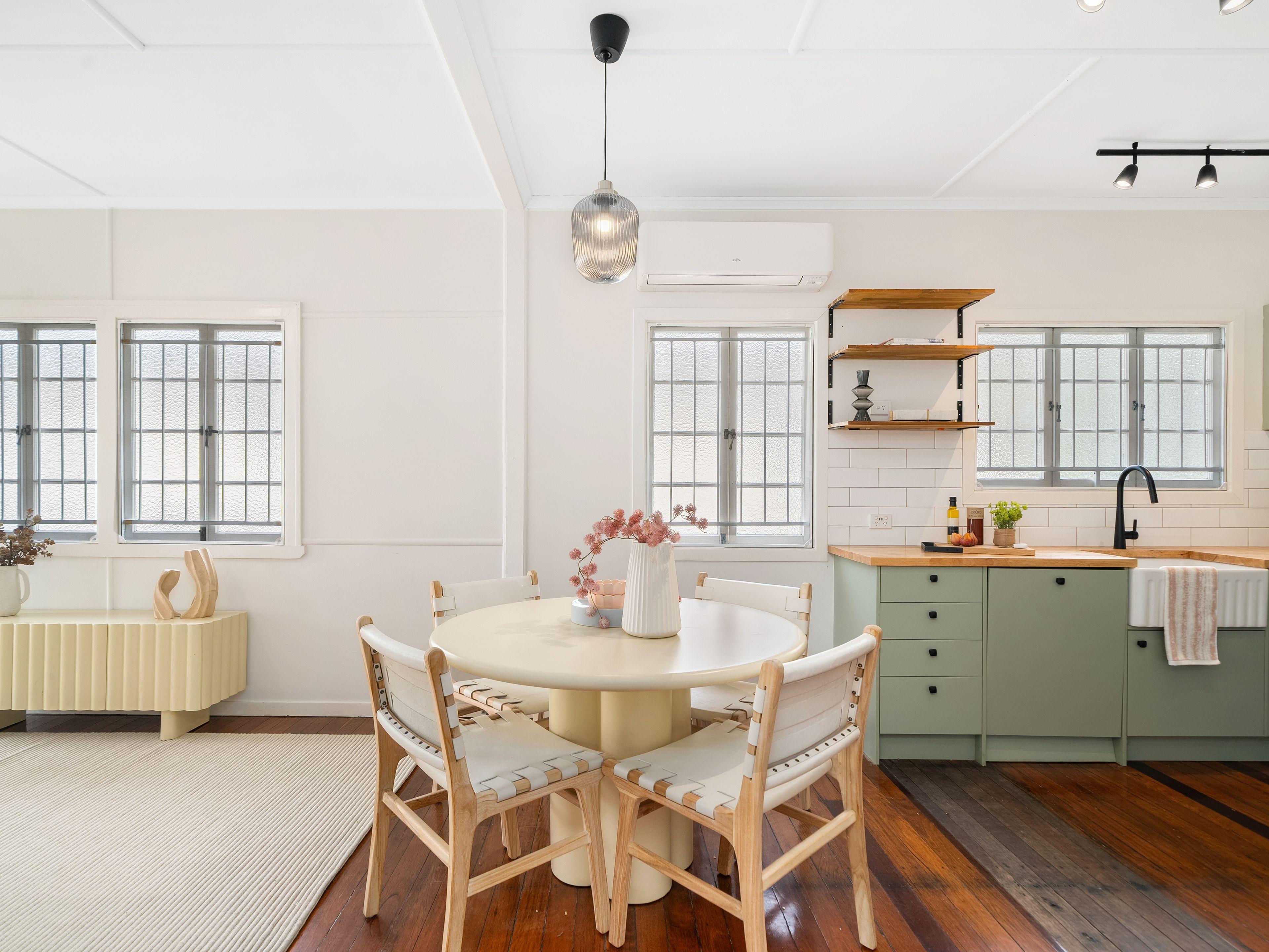 Charming 3-Bedroom Cottage with Modern Designer Kitchen, Air Conditioning, and More!