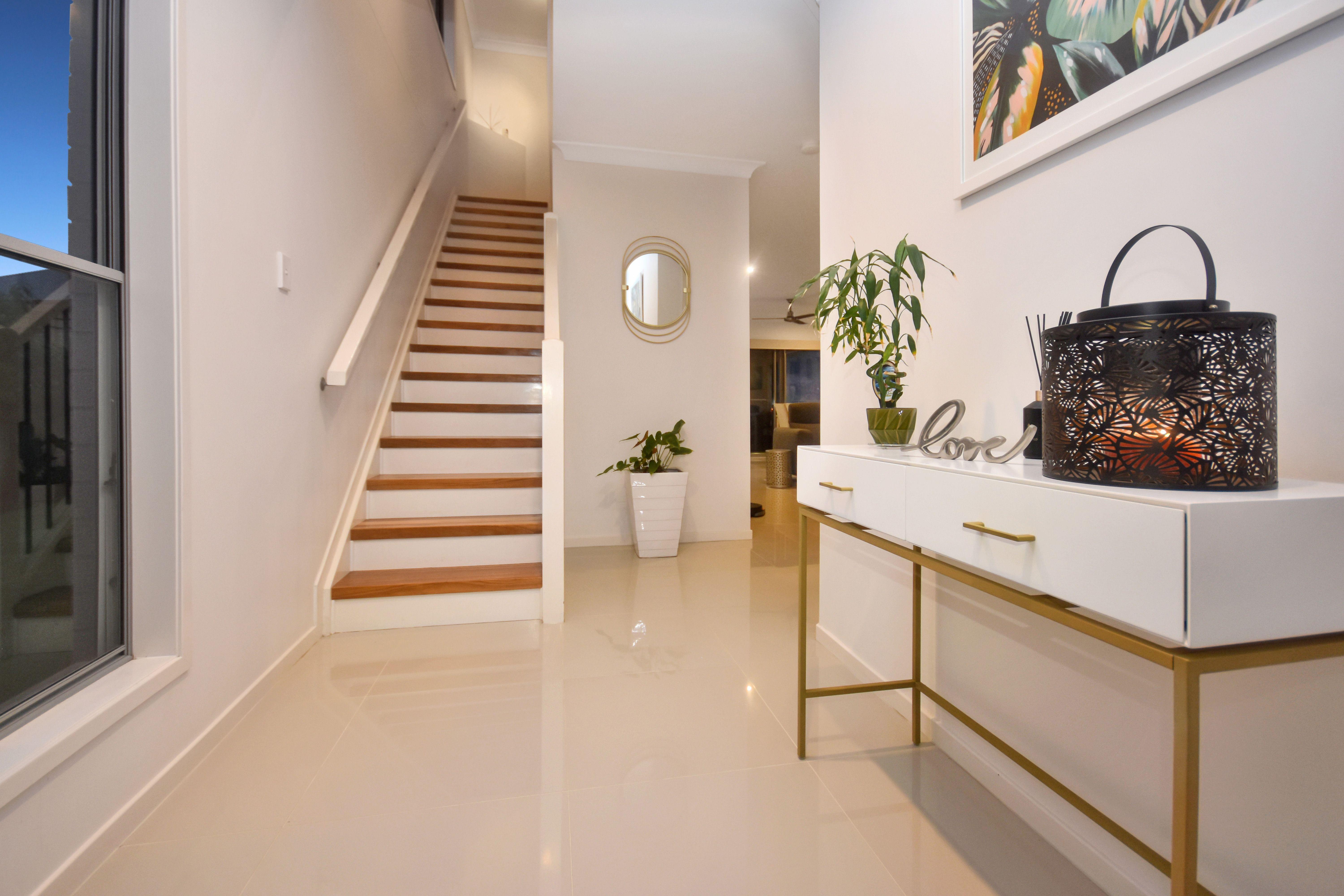 Stunning 4 Bedroom home with mountain views in Narangba