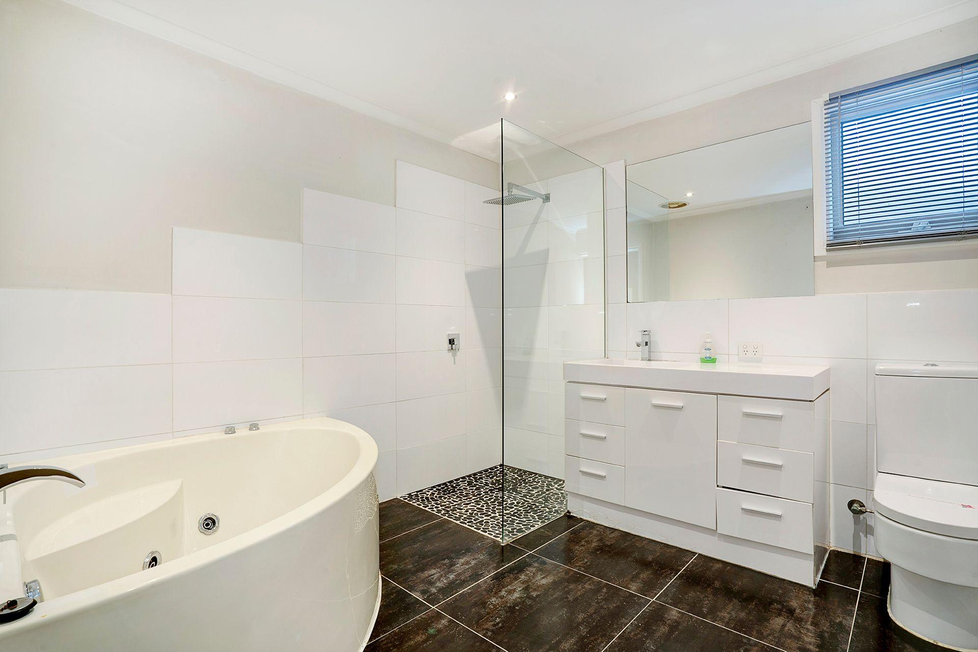 House for Rent: Rosebud, VIC 3939, VIC, 3939