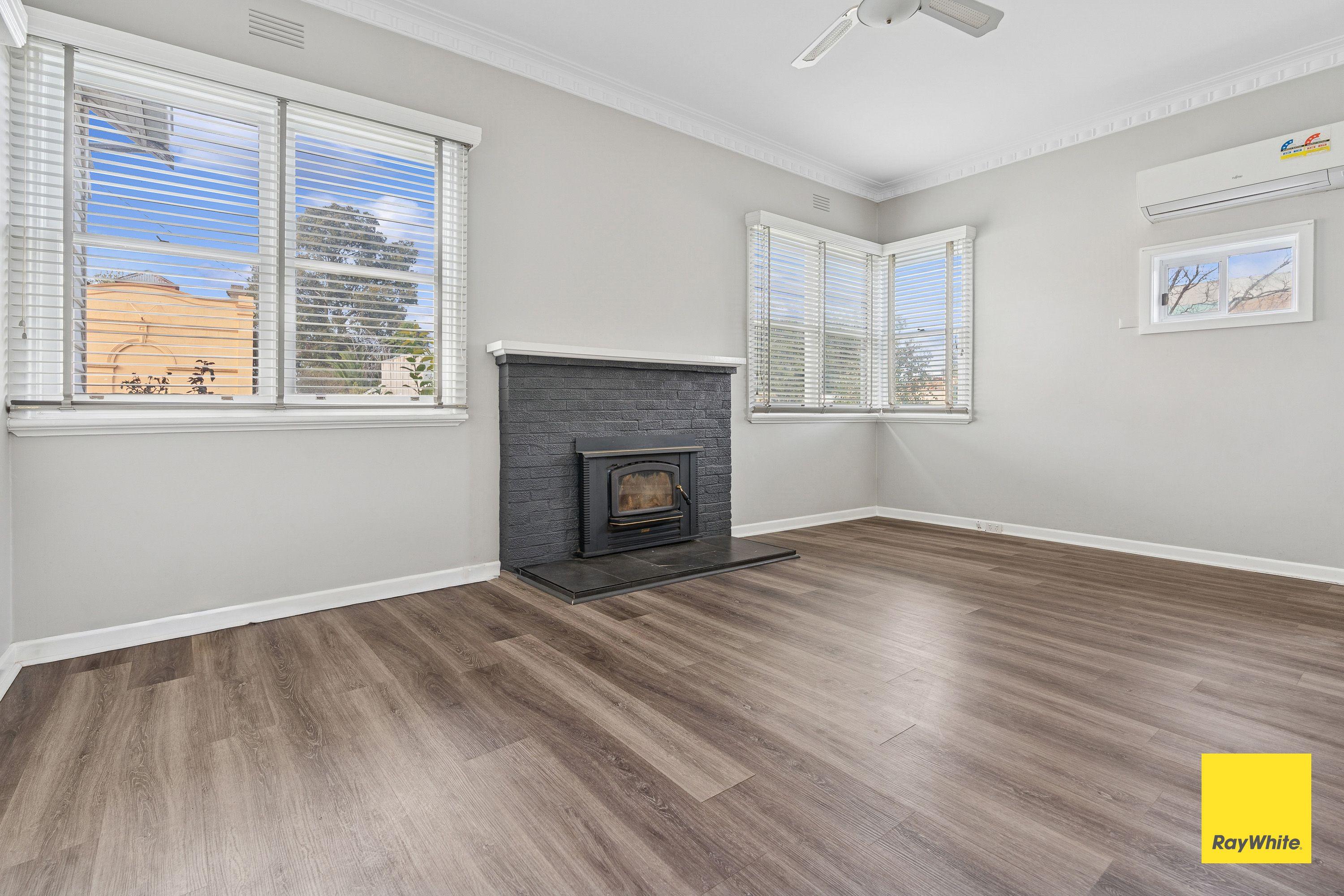 Charming Family Home in the Heart of Inglewood