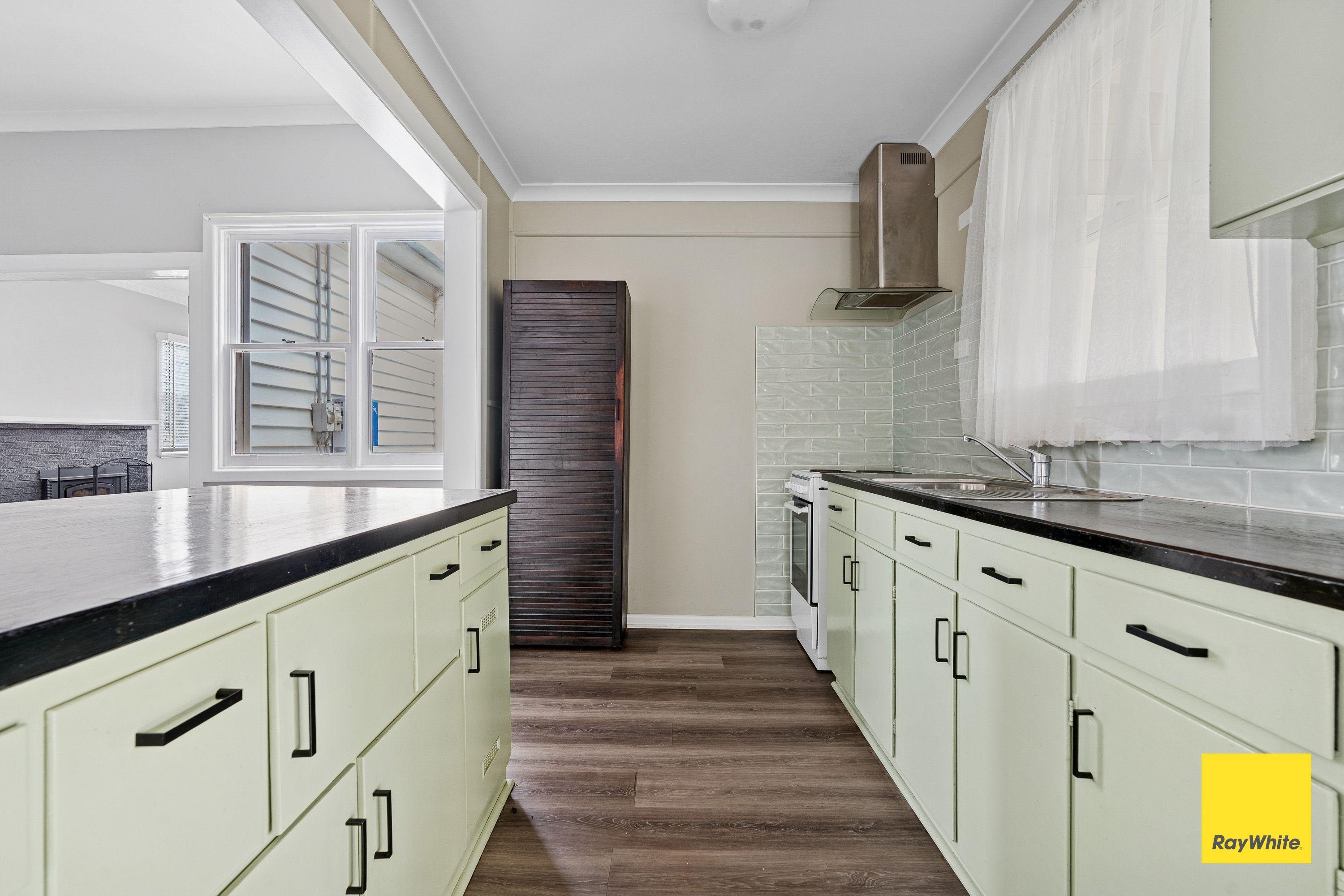 Charming Family Home in the Heart of Inglewood