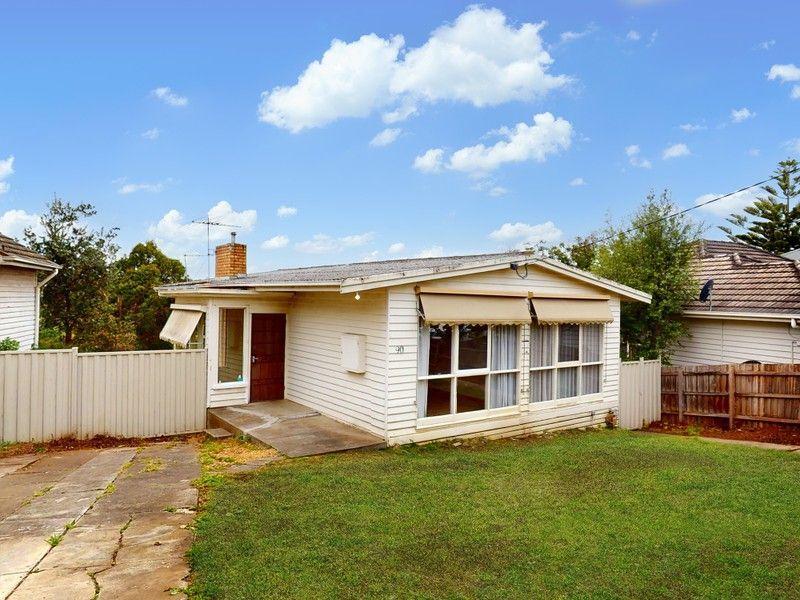 Prop-GPT: House: VIC Strathmore, VIC 3041 Home For Rent