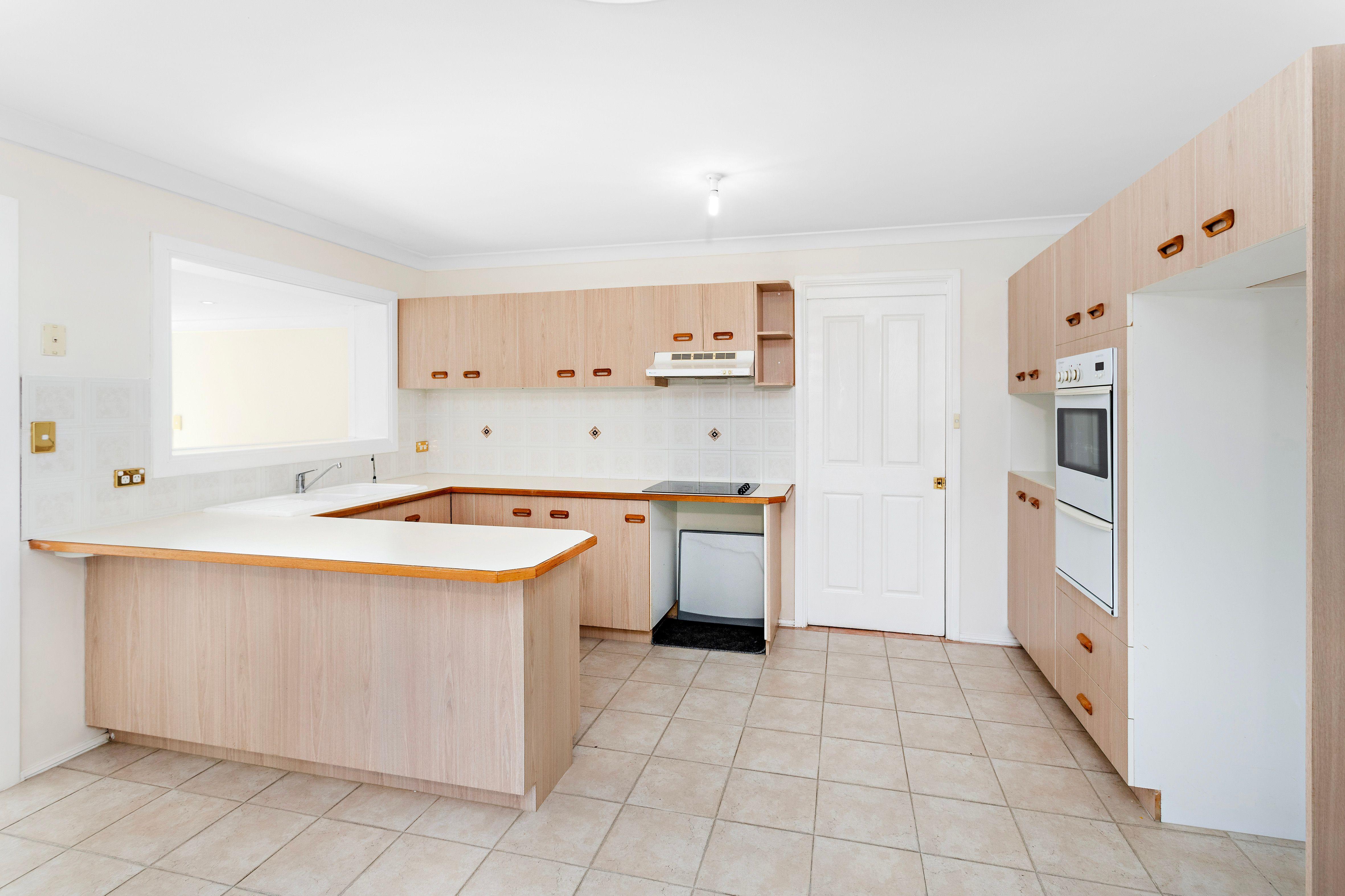 Villa for Rent: Kiama Downs, NSW 2533, NSW, 2533