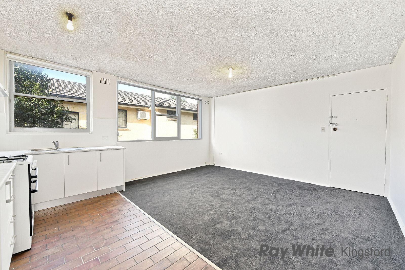 Two Bedroom Unit in Prime Location