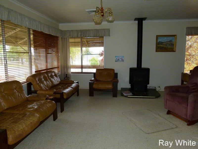 House for Rent: Forbes, NSW 2871, NSW, 2871