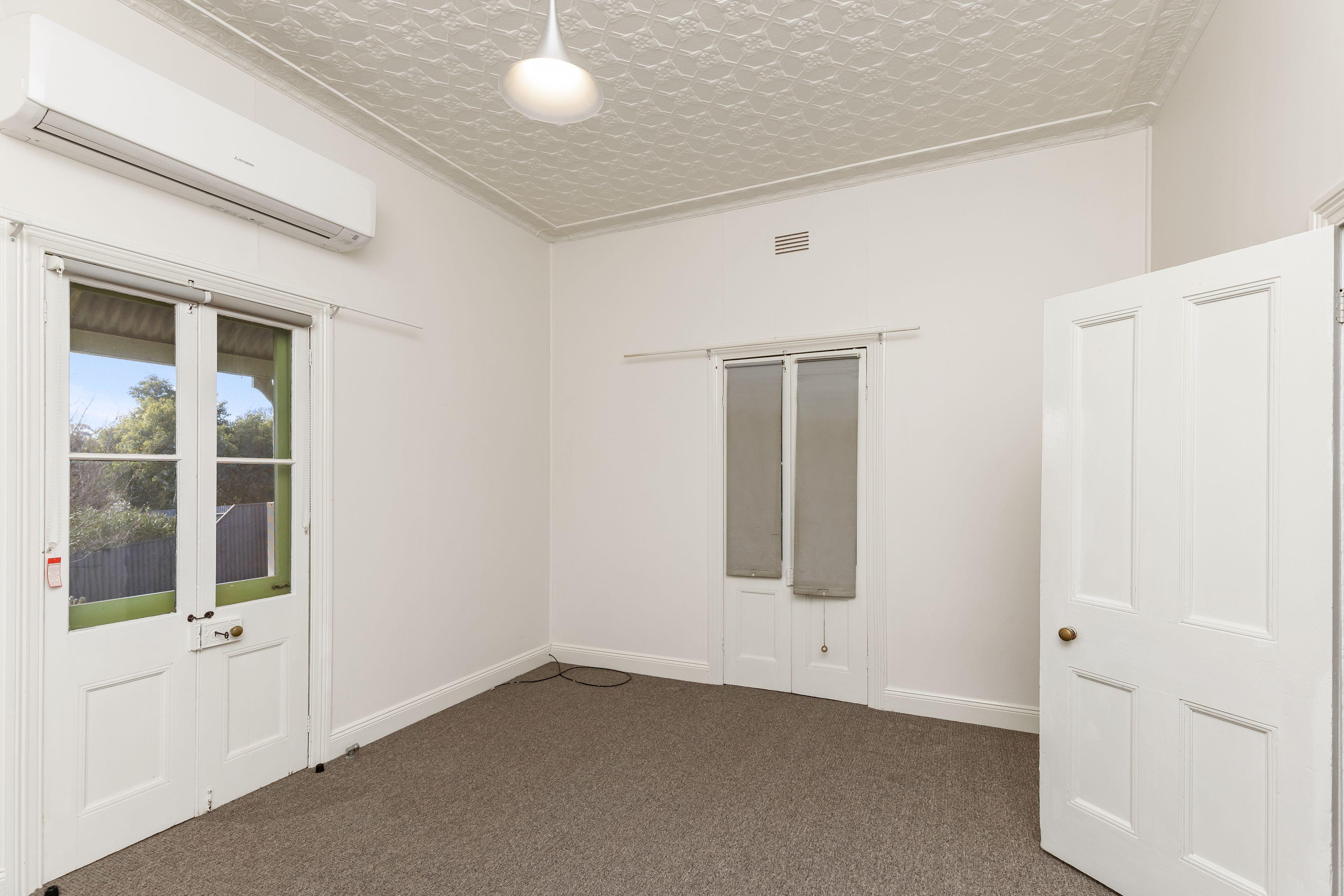 House for Rent: Junee, NSW 2663, NSW, 2663
