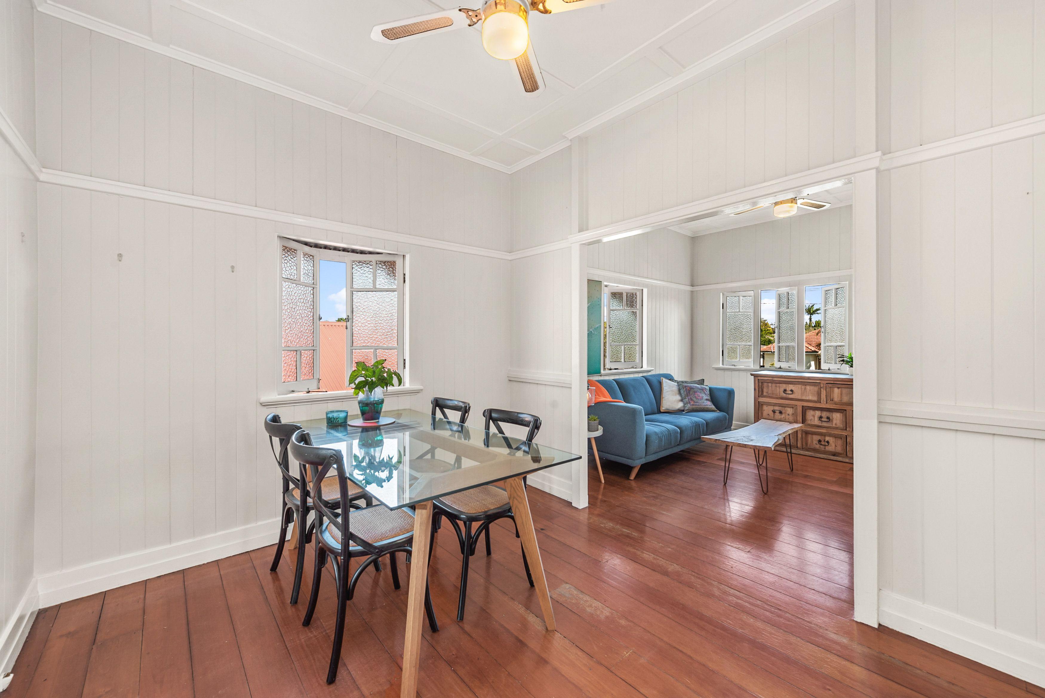 Beautifully maintained family home!