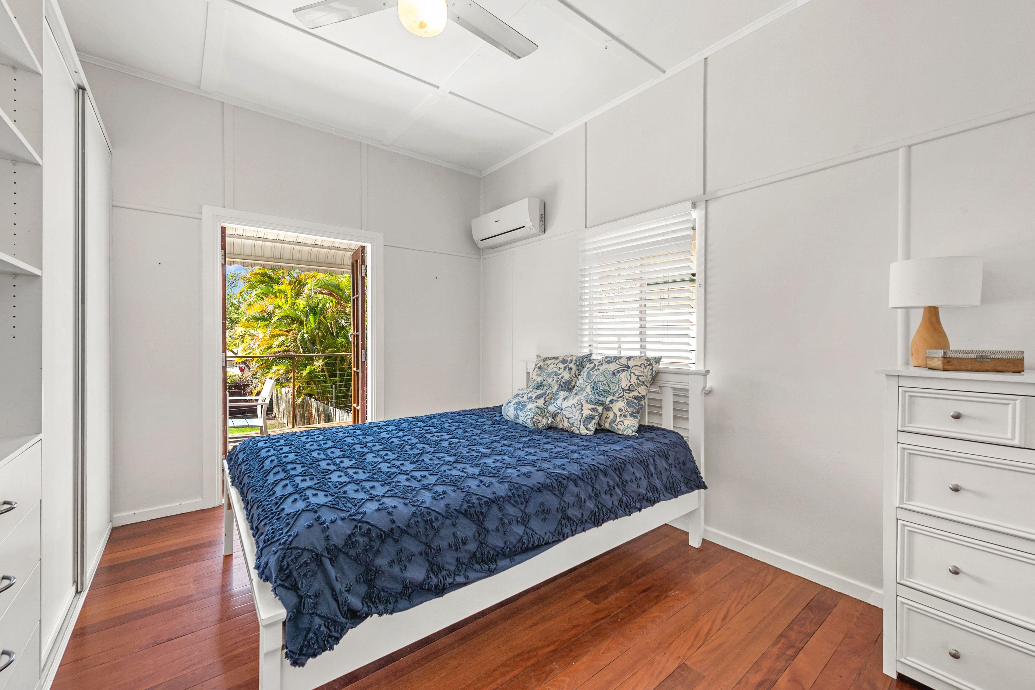 Beautifully maintained family home!