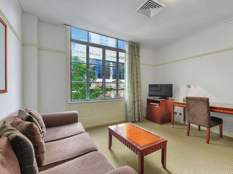 Prop-GPT: Apartment: QLD Brisbane City, QLD 4000 Home For Rent