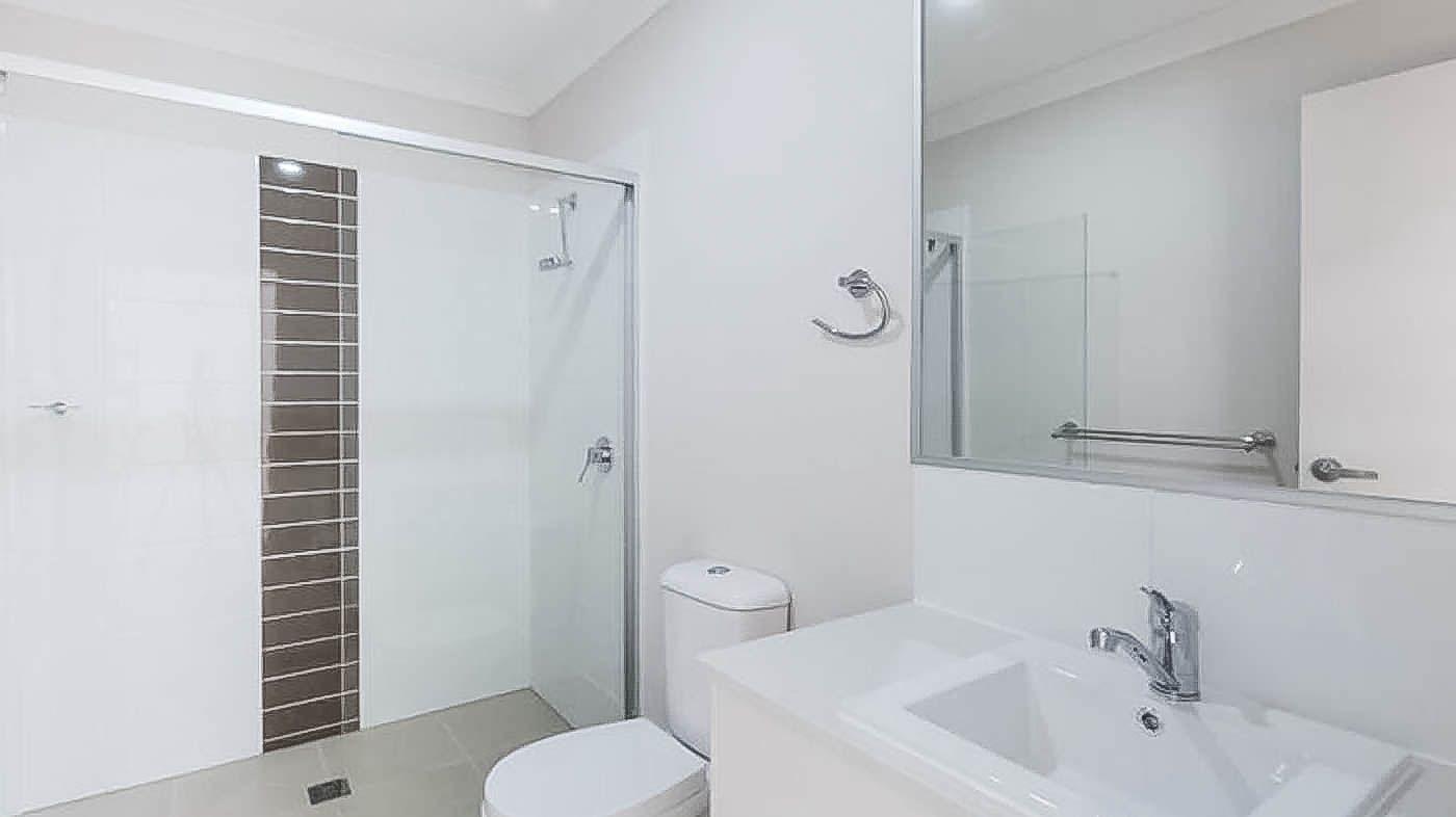 DuplexSemi-detached for Rent: Brassall, QLD 4305, QLD, 4305