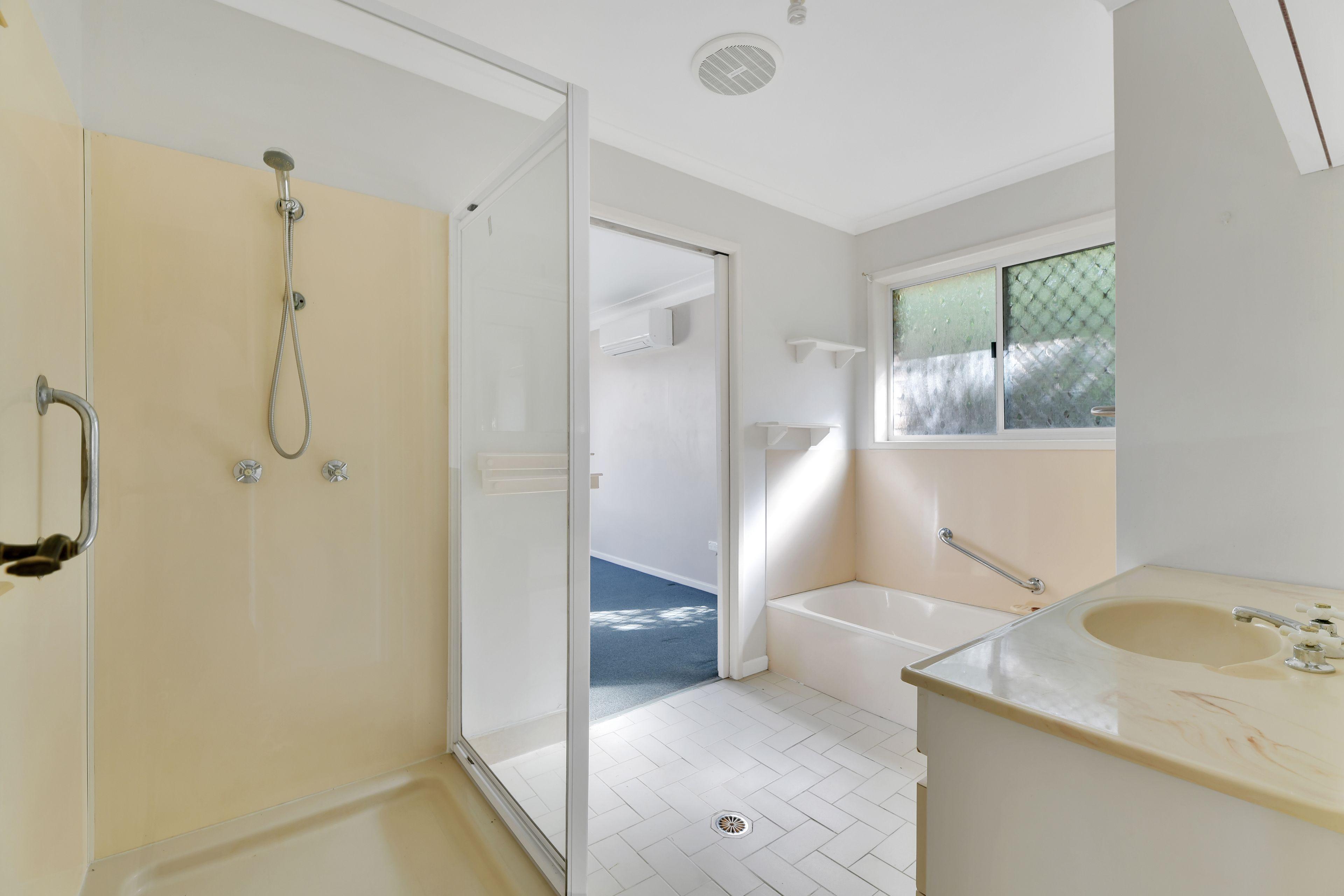 Spacious 4-Bedroom Home in the Heart of Town