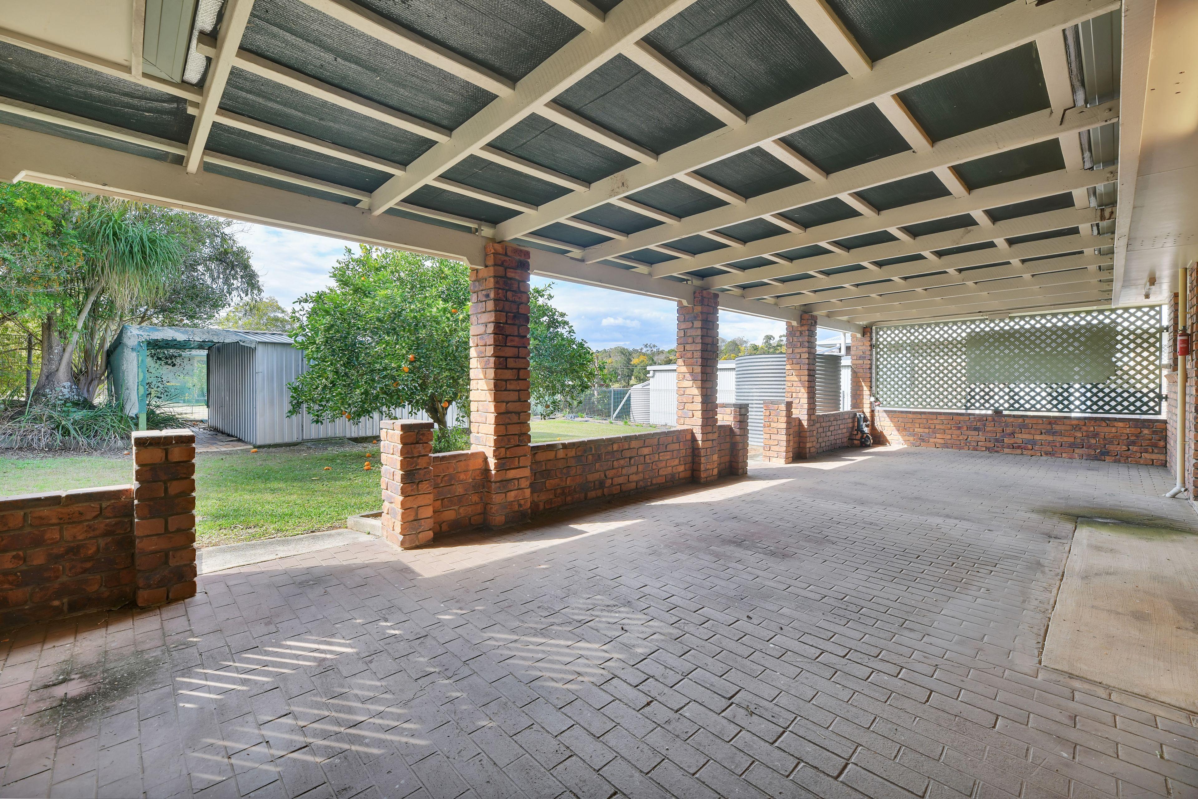 Spacious 4-Bedroom Home in the Heart of Town