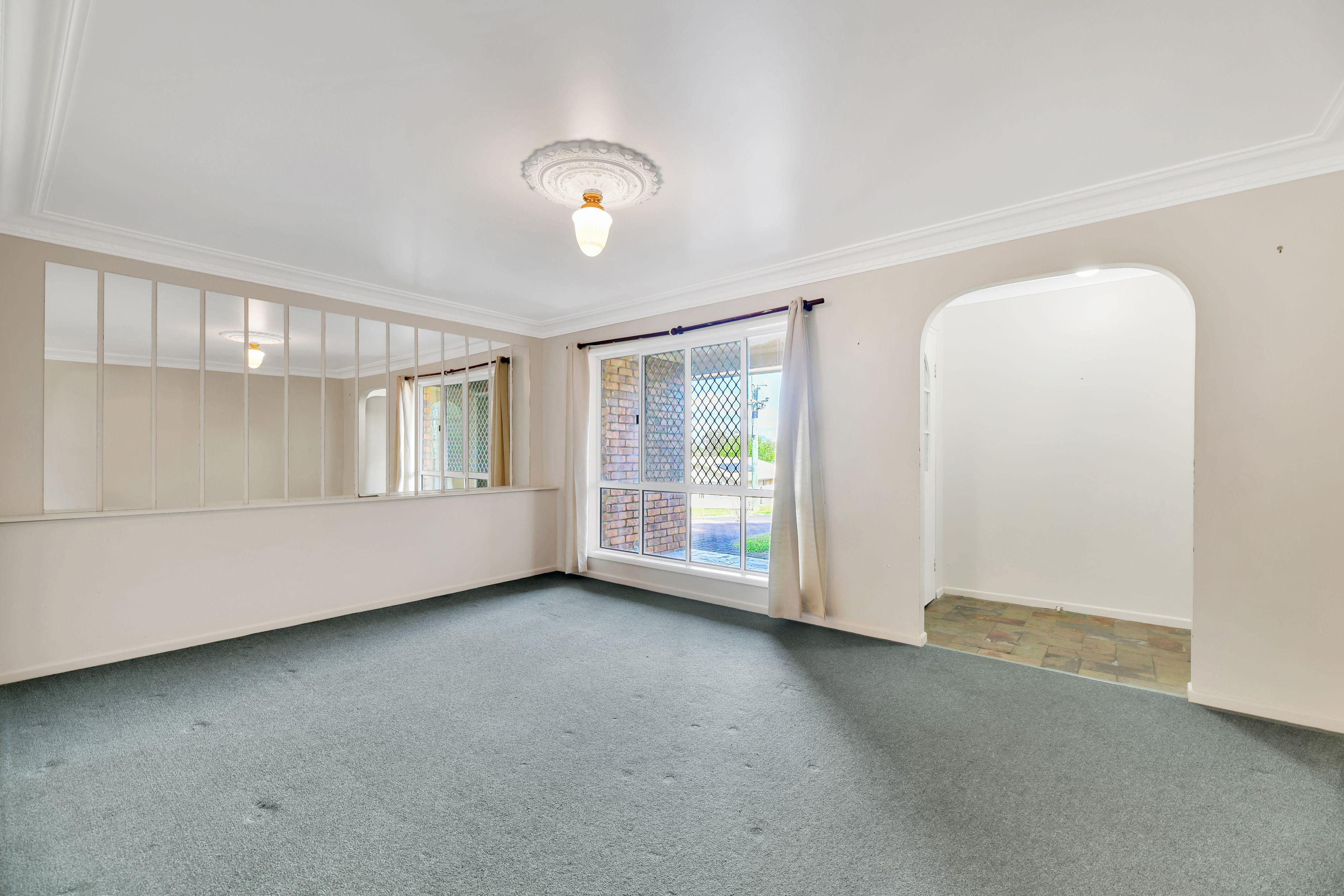 Spacious 4-Bedroom Home in the Heart of Town