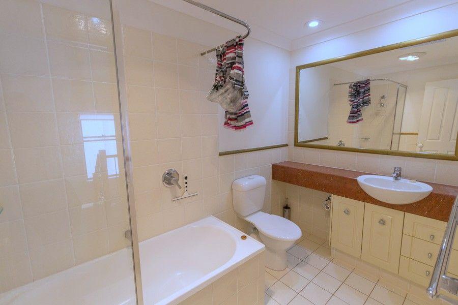 House for Rent: Robina, QLD 4226, QLD, 4226