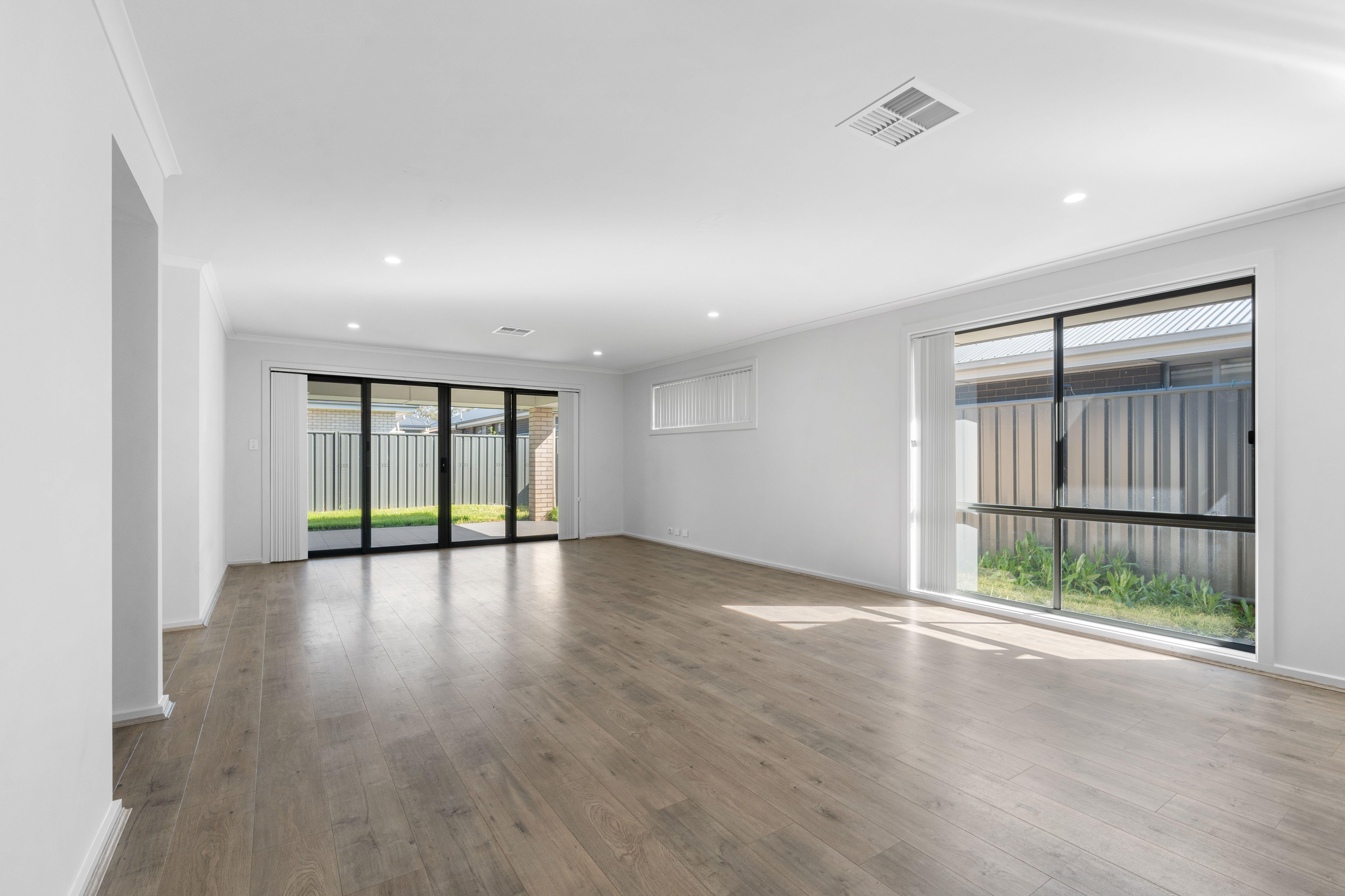 Prop-GPT: House: SA Mount Barker, SA 5251 Home For Rent