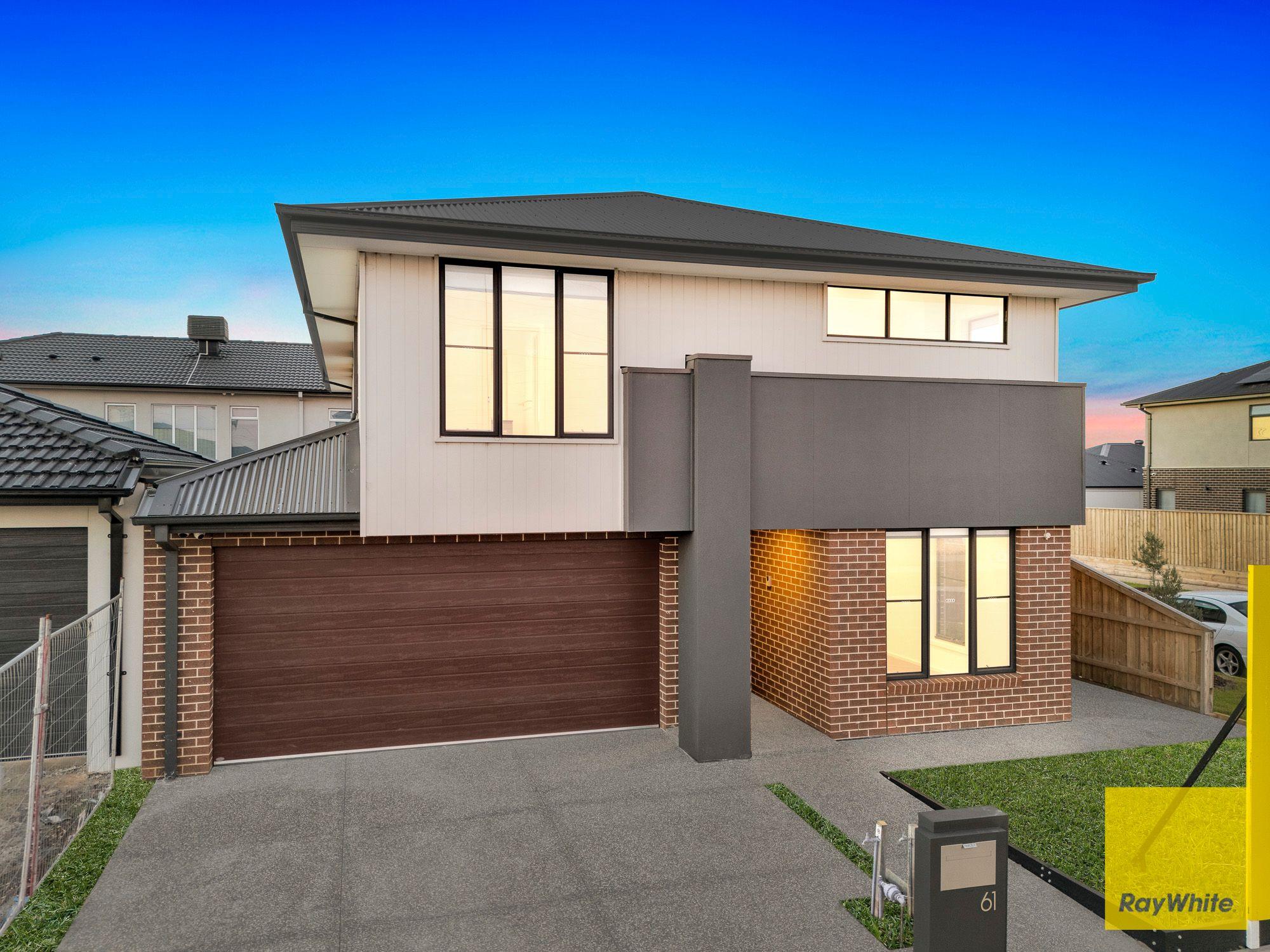 Prop-GPT: House: VIC Tarneit, VIC 3029 Home For Rent