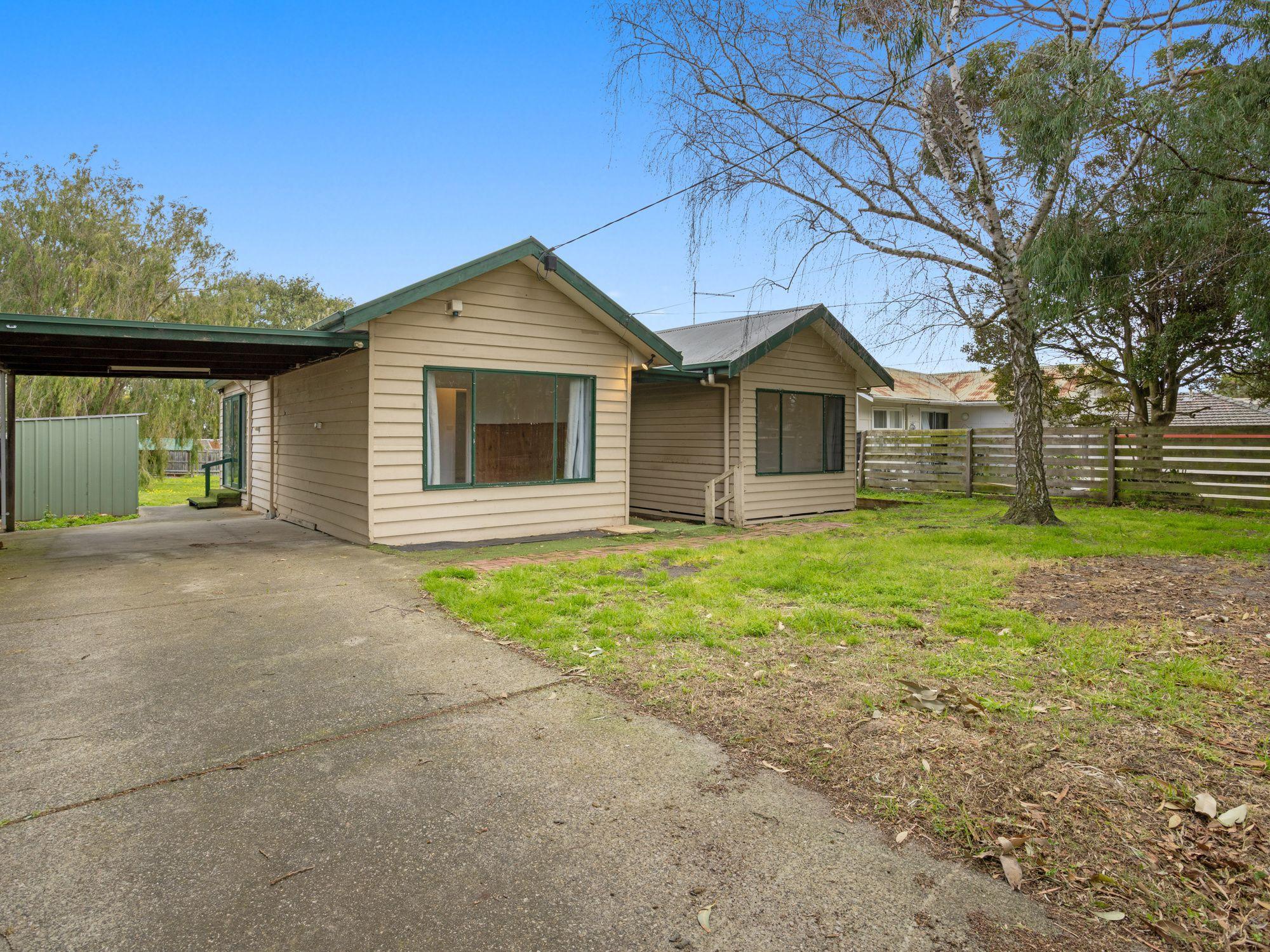 Prop-GPT: House: VIC Rosebud, VIC 3939 Home For Rent