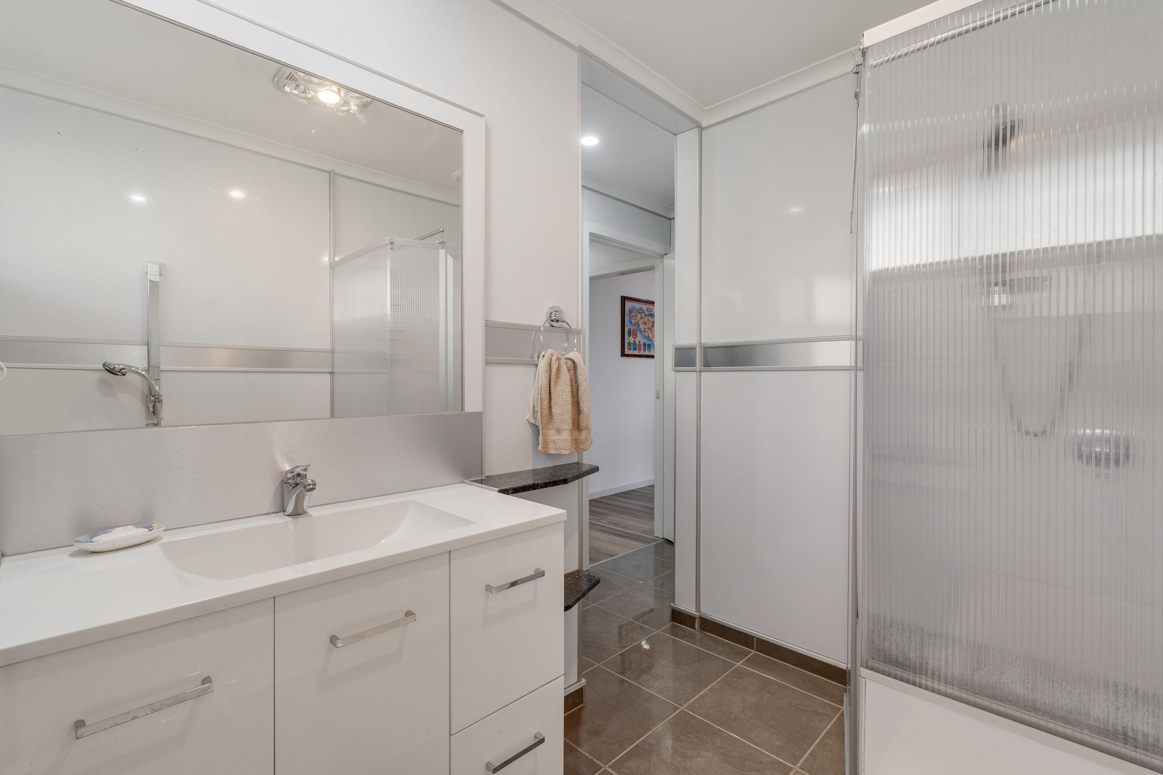 House for Rent: Meadow Heights, VIC 3048, VIC, 3048