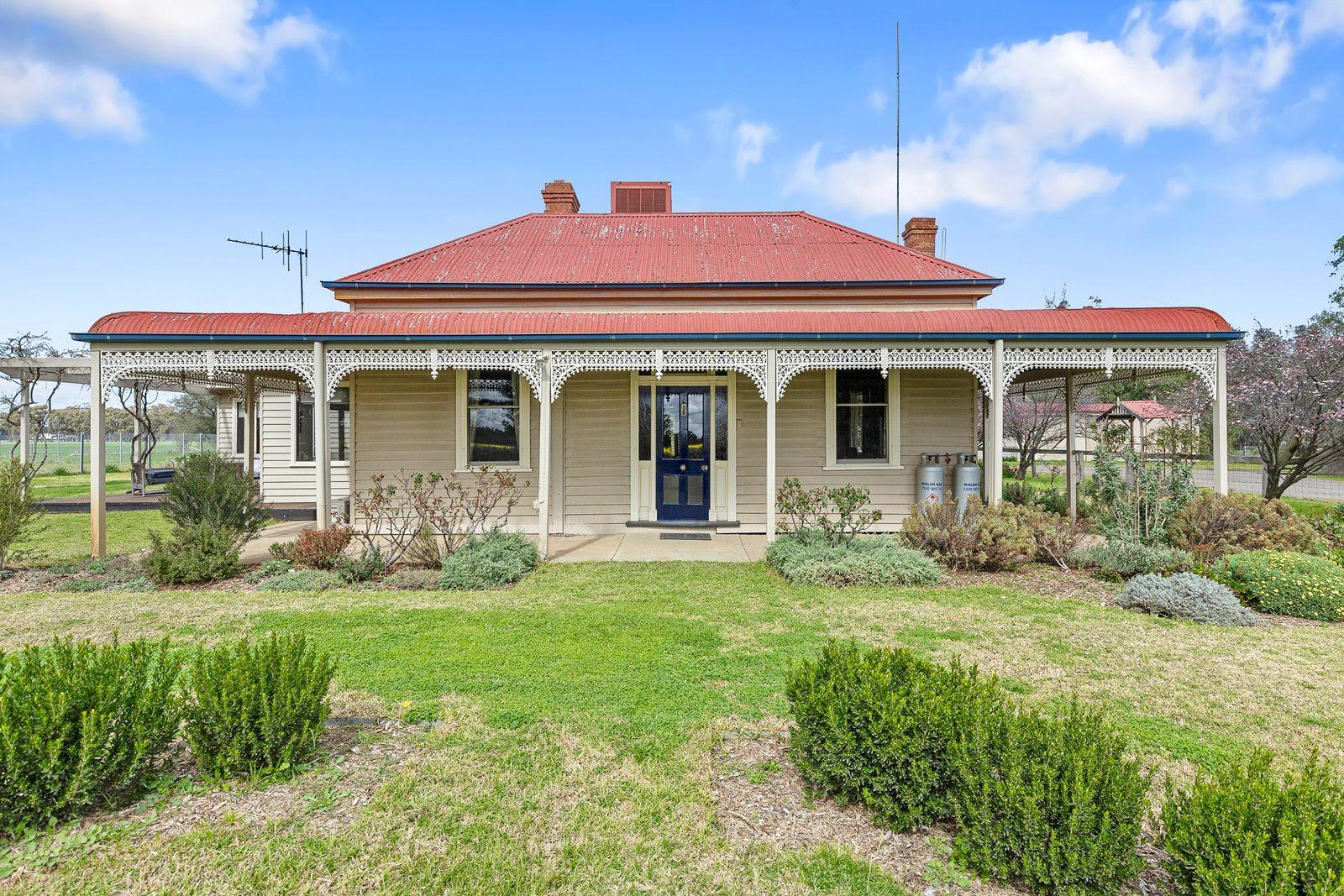 80-Acre Farm Estate with Stunning Weatherboard Farm House