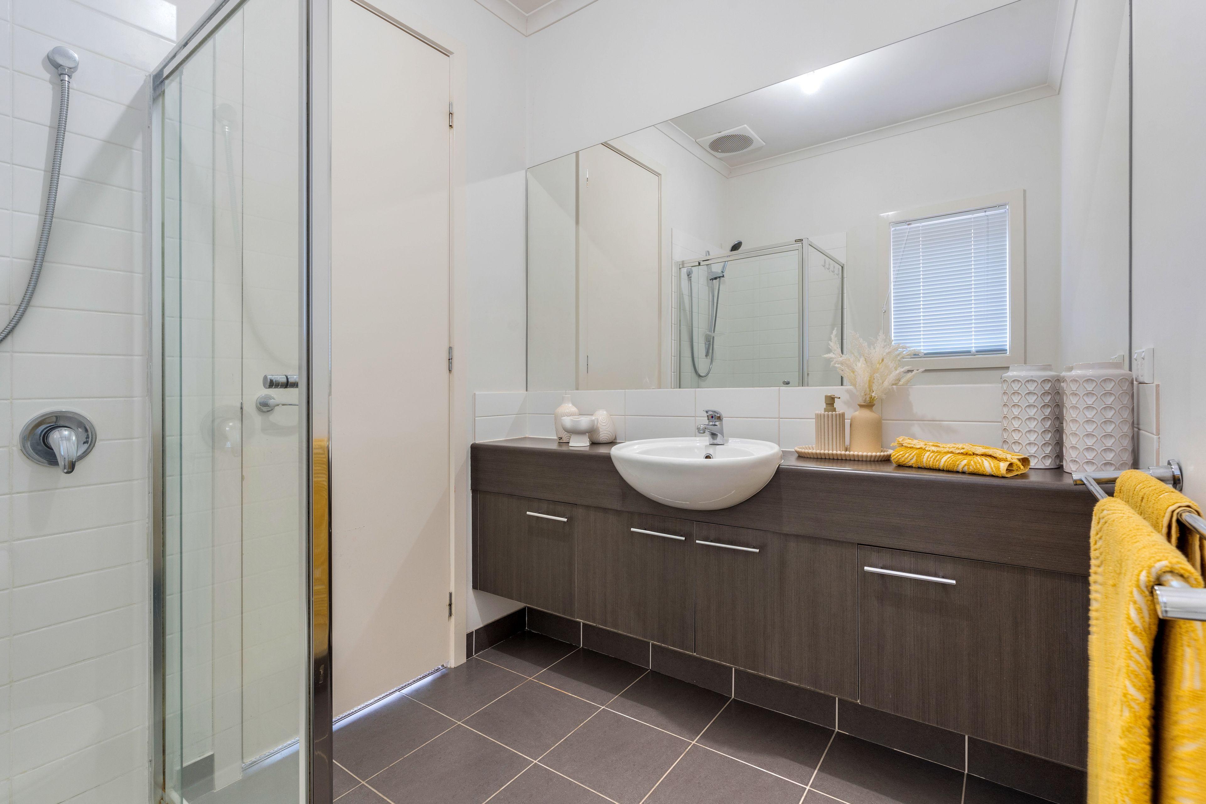 House for Rent: Craigieburn, VIC 3064, VIC, 3064