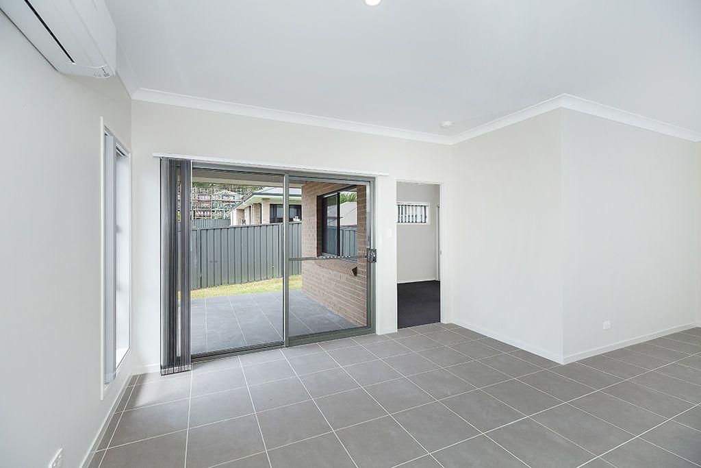DuplexSemi-detached for Rent: Morisset, NSW 2264, NSW, 2264