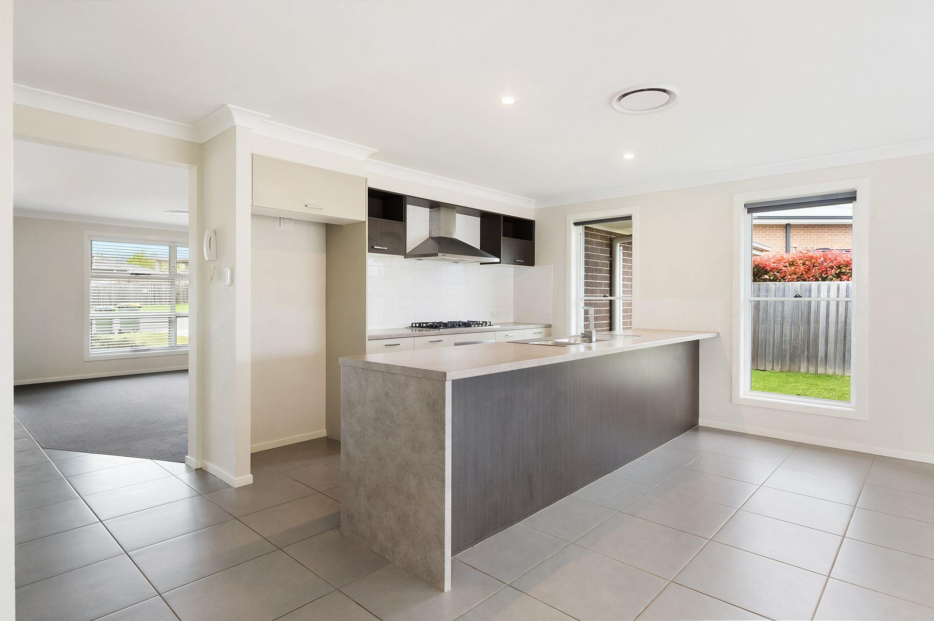 House for Rent: Moss Vale, NSW 2577, NSW, 2577