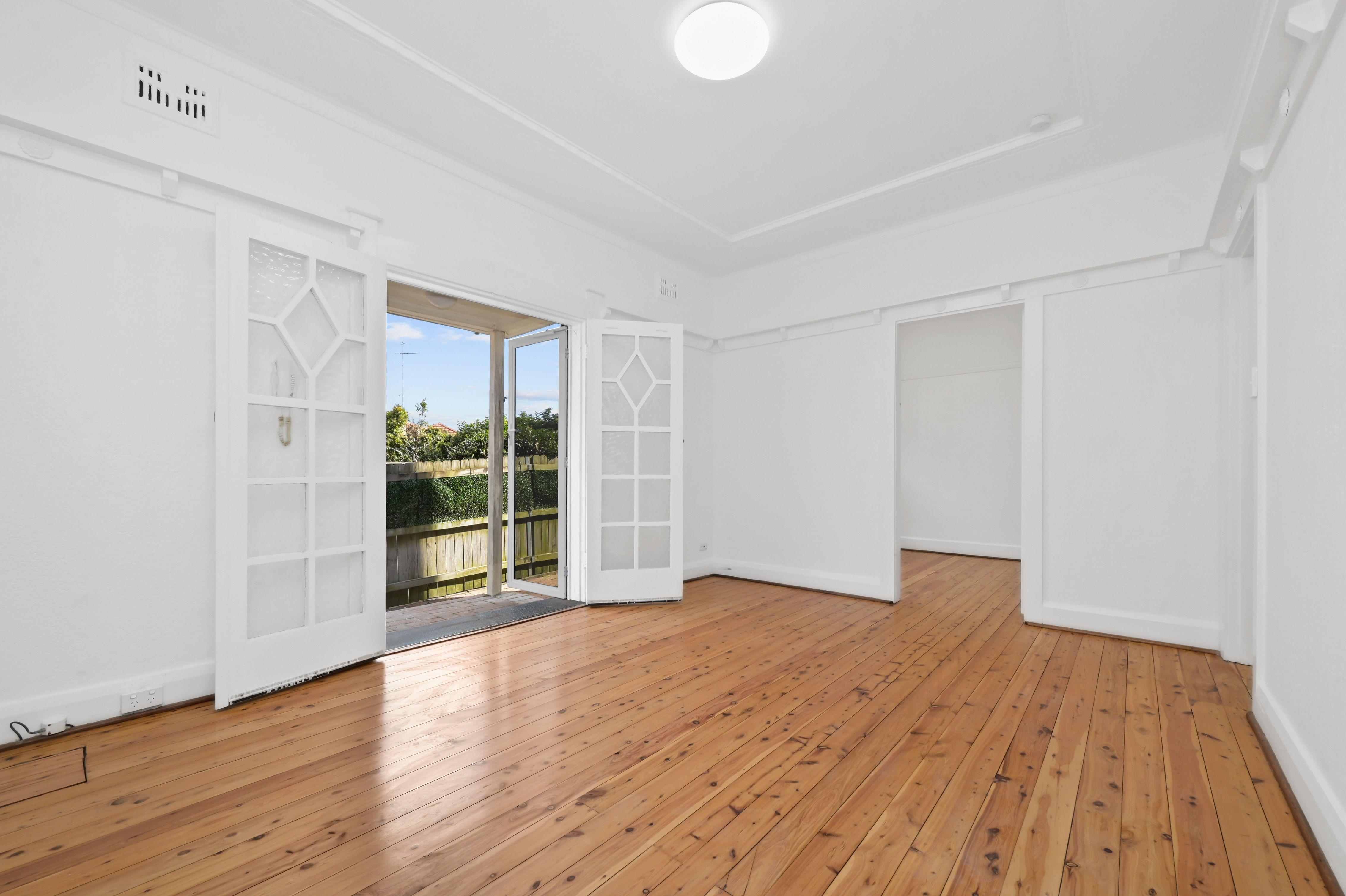 Prop-GPT: Apartment: NSW Randwick, NSW 2031 Home For Rent