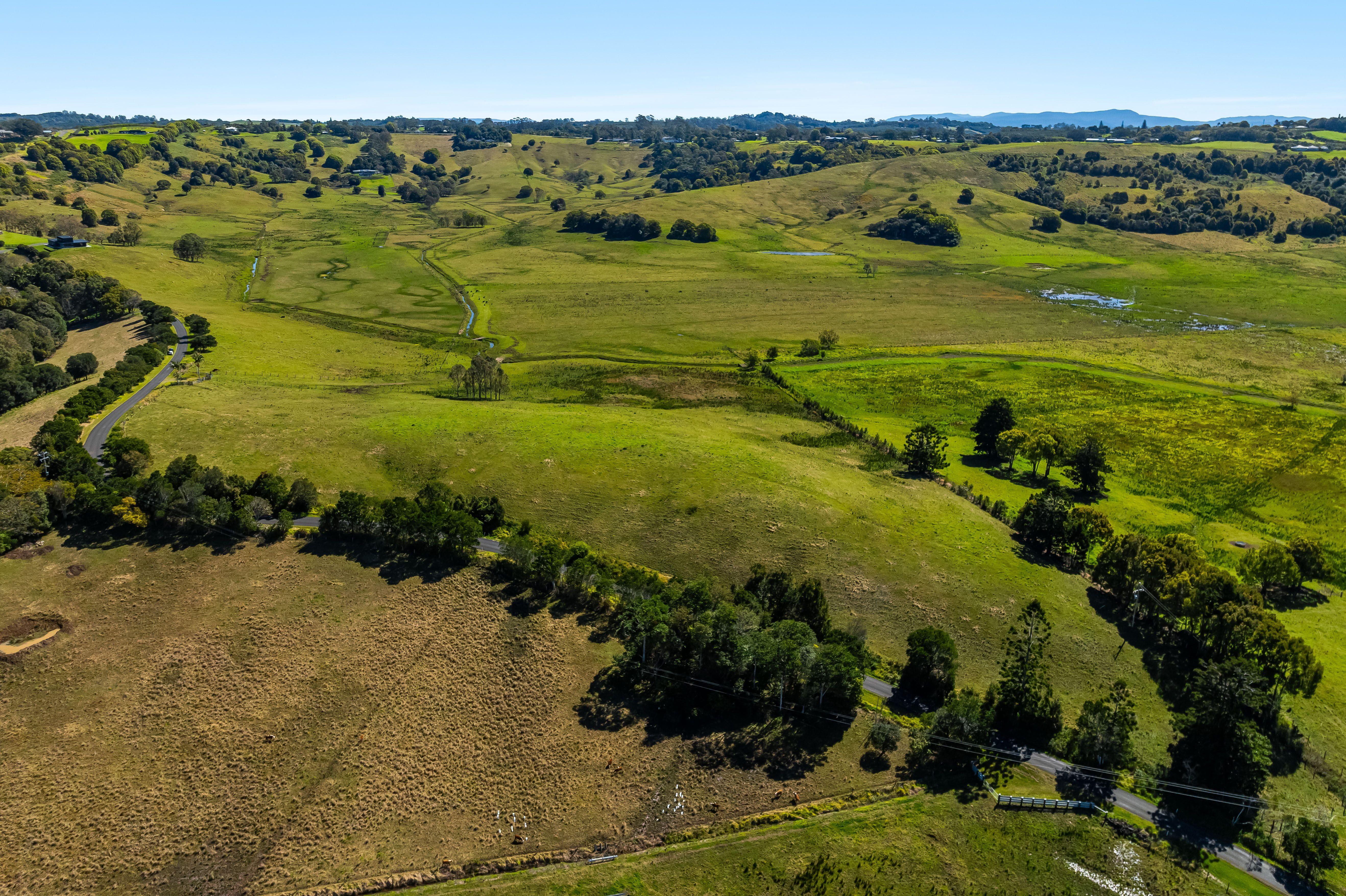 Nearly 100 acres of cleared hinterland with scenic views