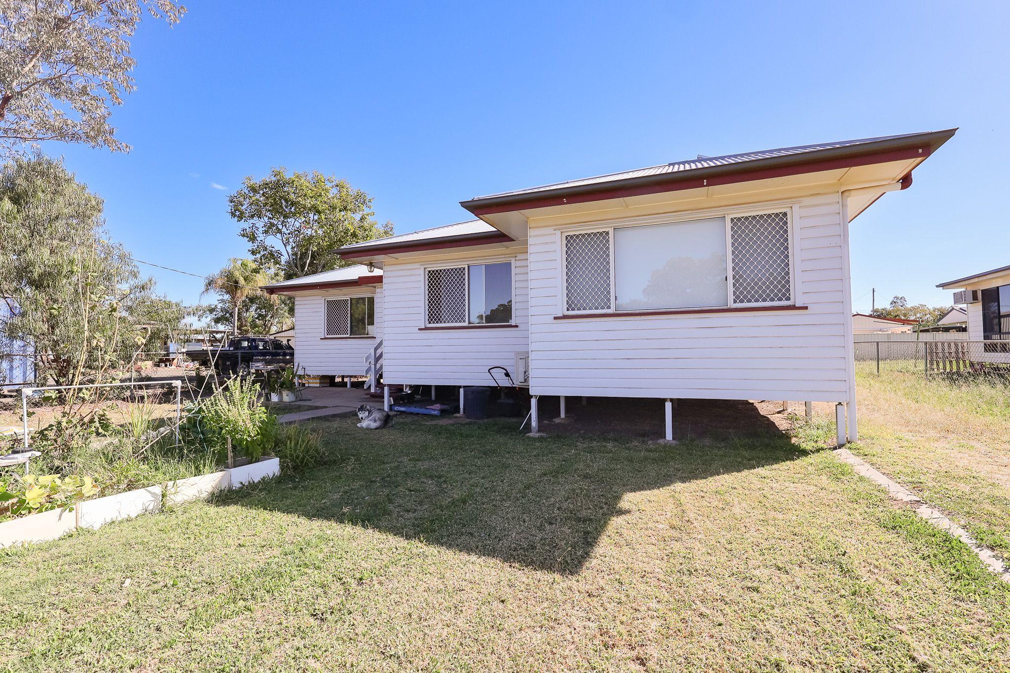 Prop-GPT: House: QLD Roma, QLD 4455 Home For Rent